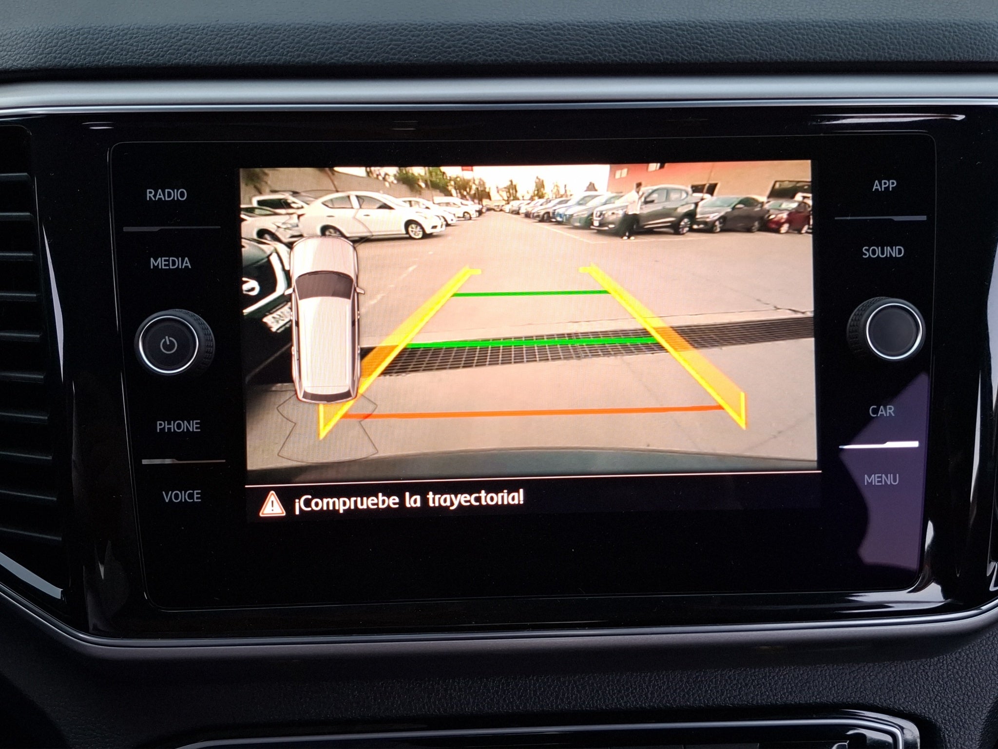 2019 Volkswagen TERAMONT 5 PTS COMFORTLINE PLUS V6 36L TA PIEL TP RA-18