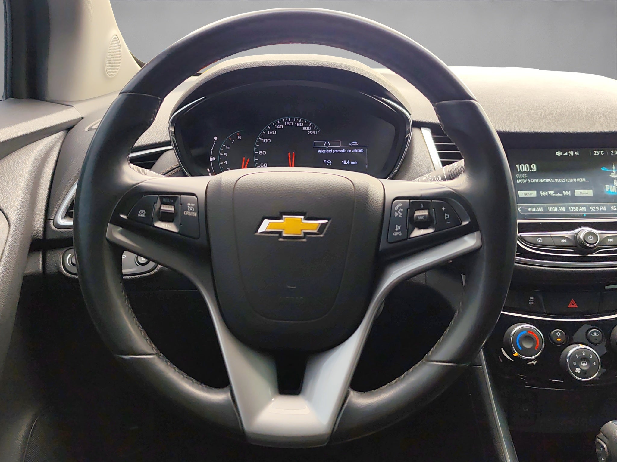 2020 Chevrolet TRAX 5 PTS PREMIER 18L TA PIEL QC F NIEBLA RA-18