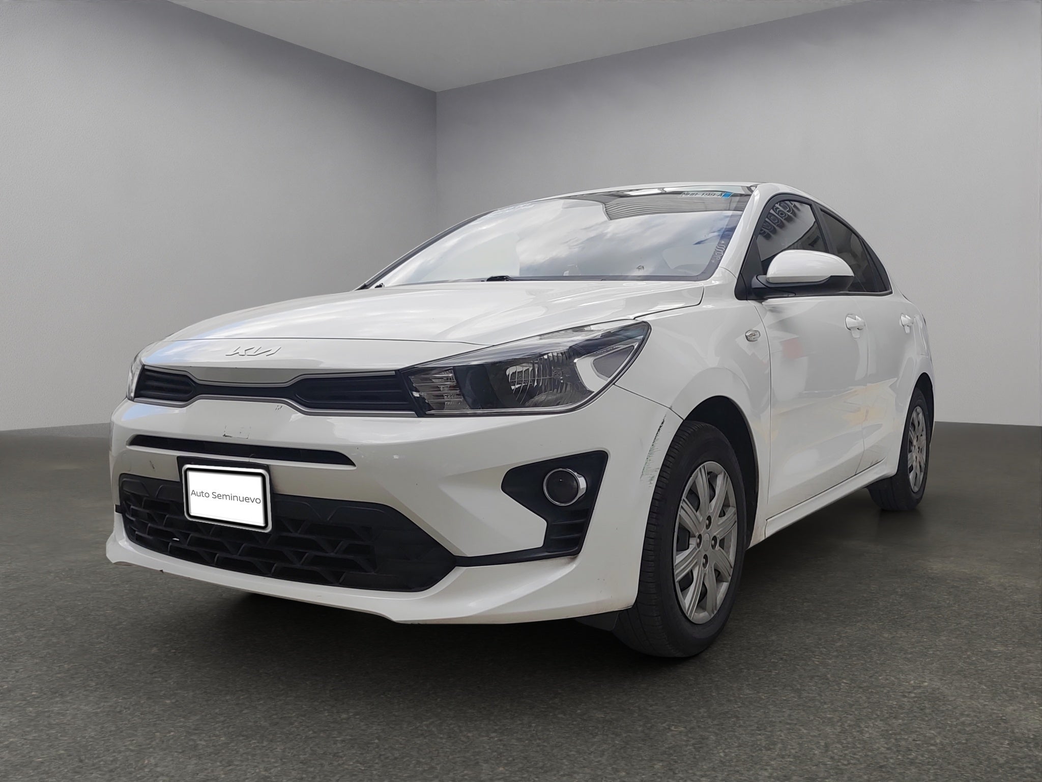 2023 Kia RIO 4 PTS L TA VE R-15