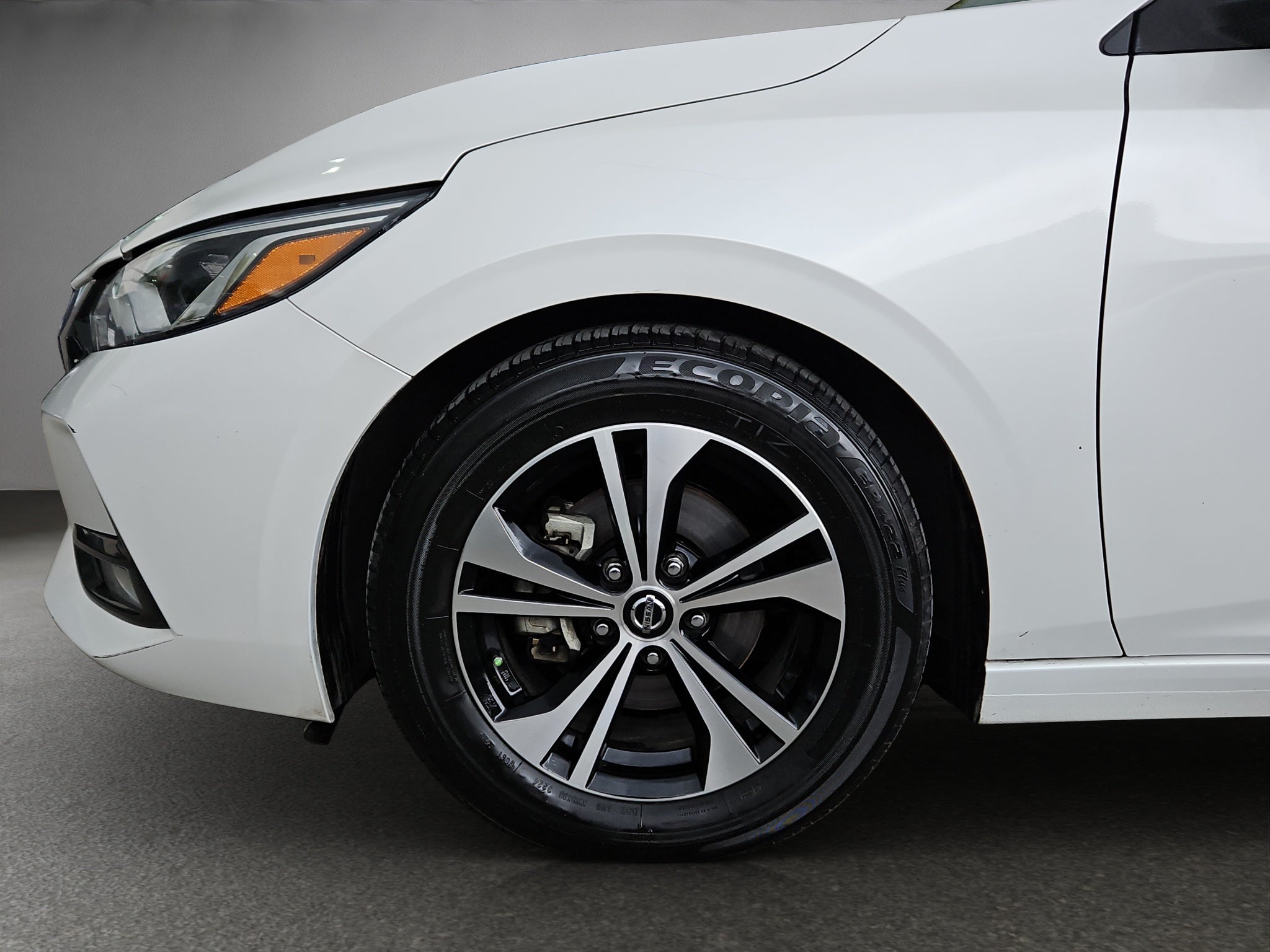 2023 Nissan SENTRA 4 PTS ADVANCE CVT AAC F NIEBLA RA-16