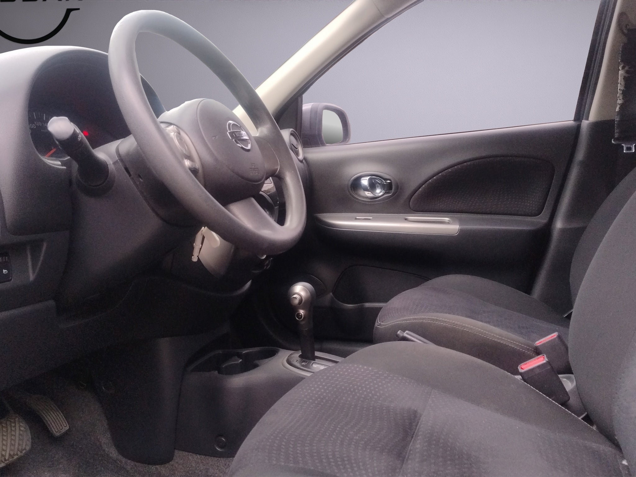2018 Nissan MARCH 5 PTS HB ADVANCE Y DUO TA AAC VE BA ABS CD RA-15