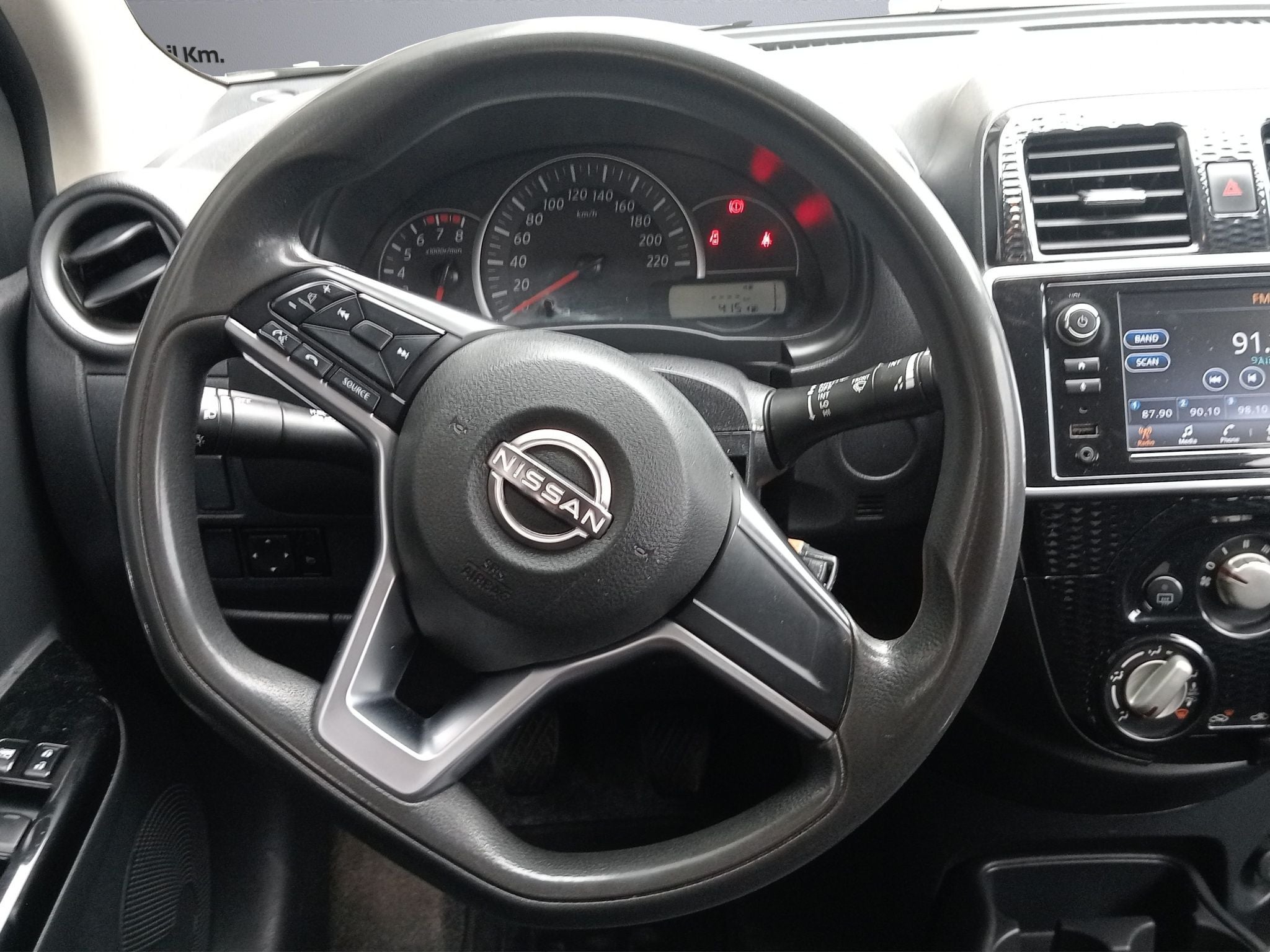 2022 Nissan March 1.6 Advance Mt