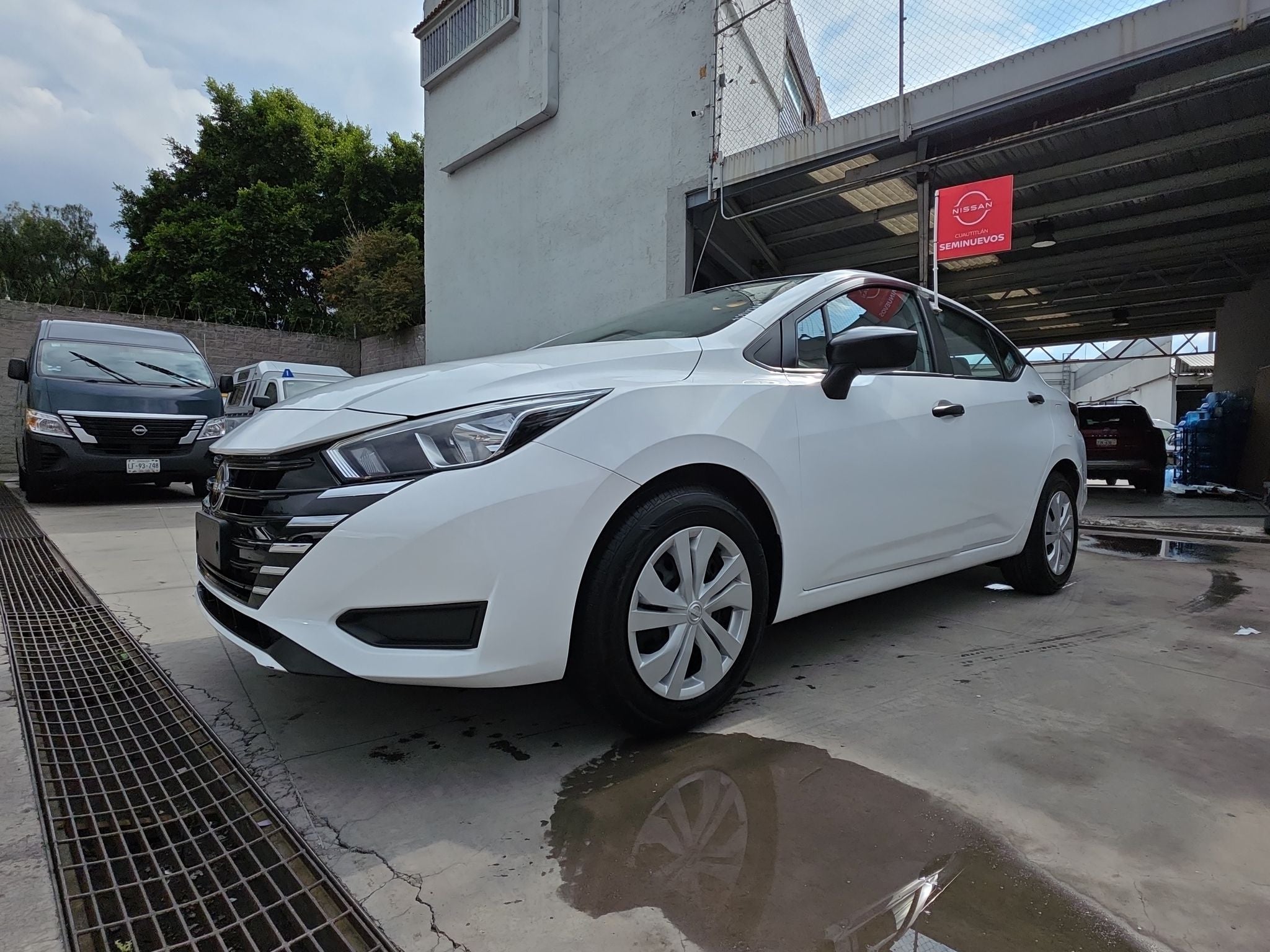 2024 Nissan VERSA 4P SENSE L41.6 AUT