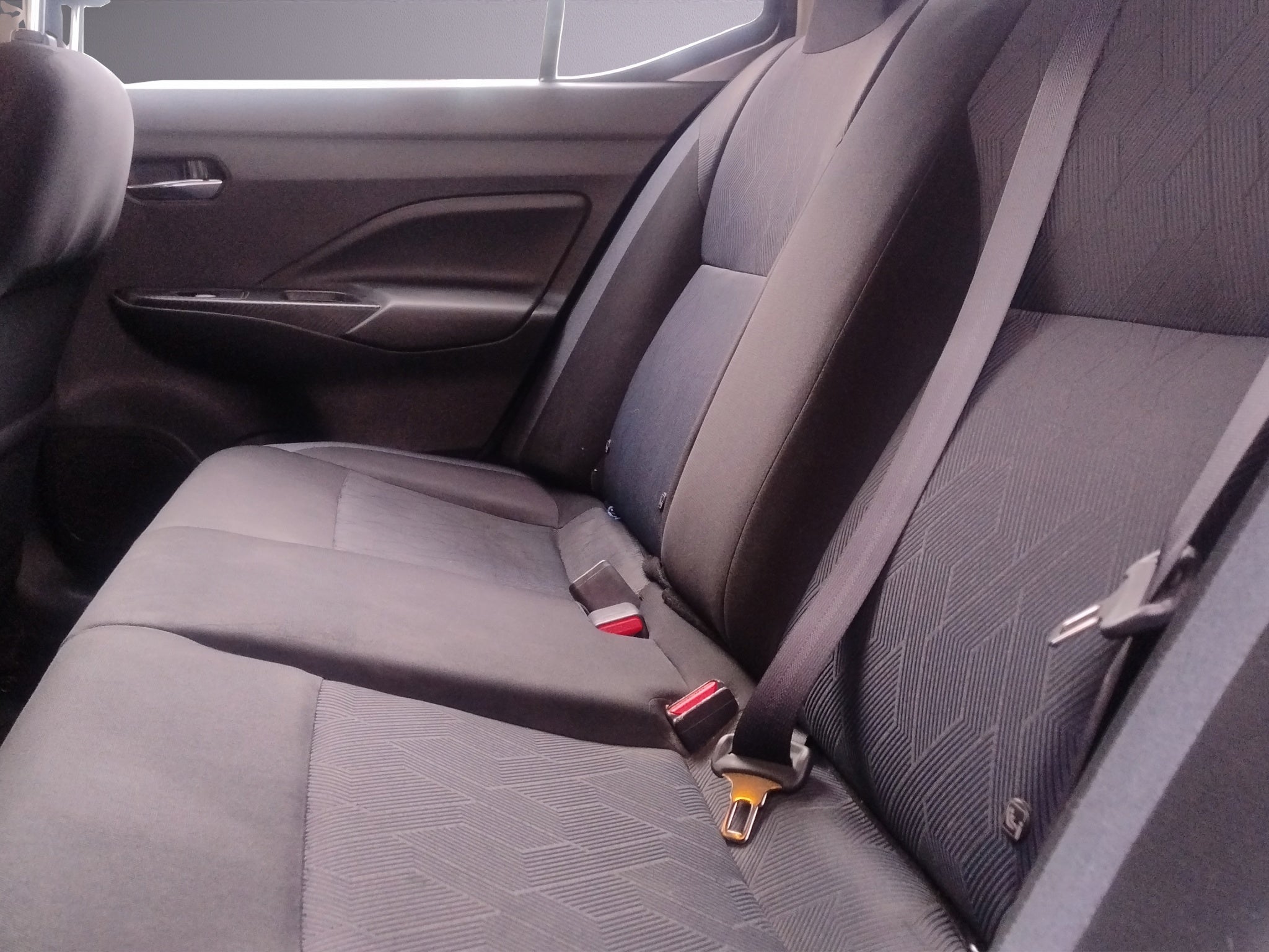 2023 Nissan VERSA 4P ADVANCE L41.6 AUT