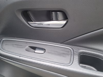 2020 Nissan VERSA 4 PTS SENSE AAC VE R-15CVT