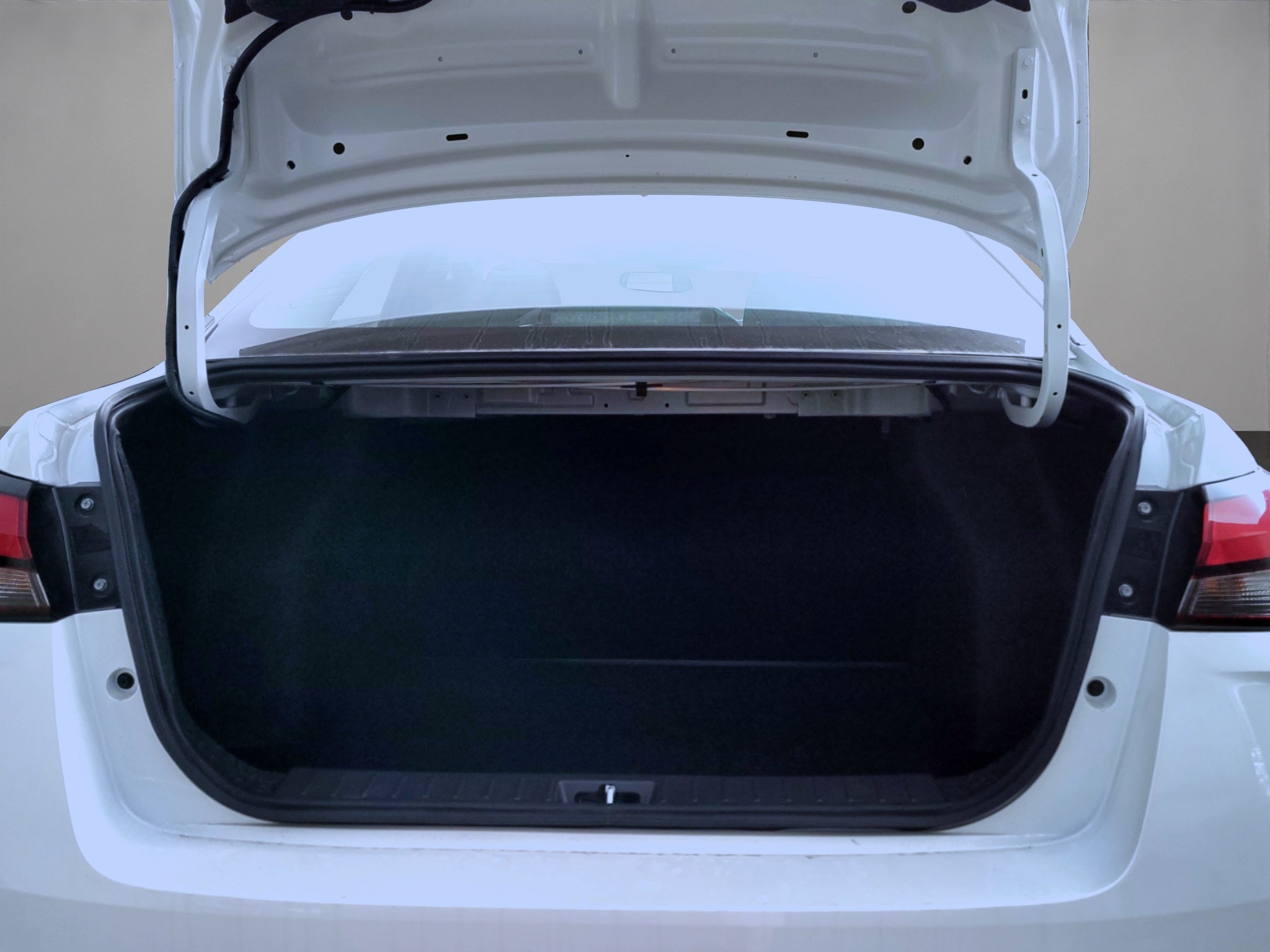 2026 Nissan V-DRIVE V-DRIVE TM AC AUDIO