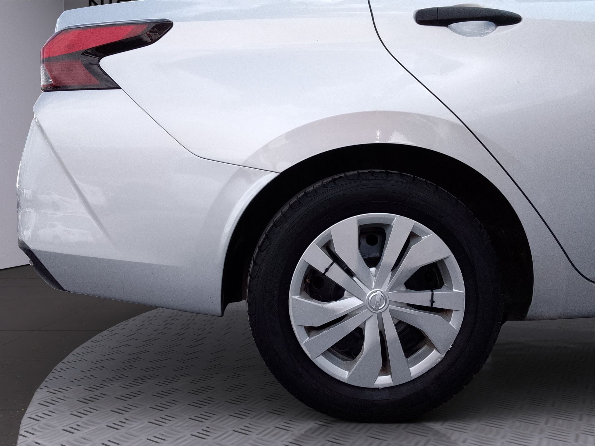 2023 Nissan Versa 1.6 Sense At