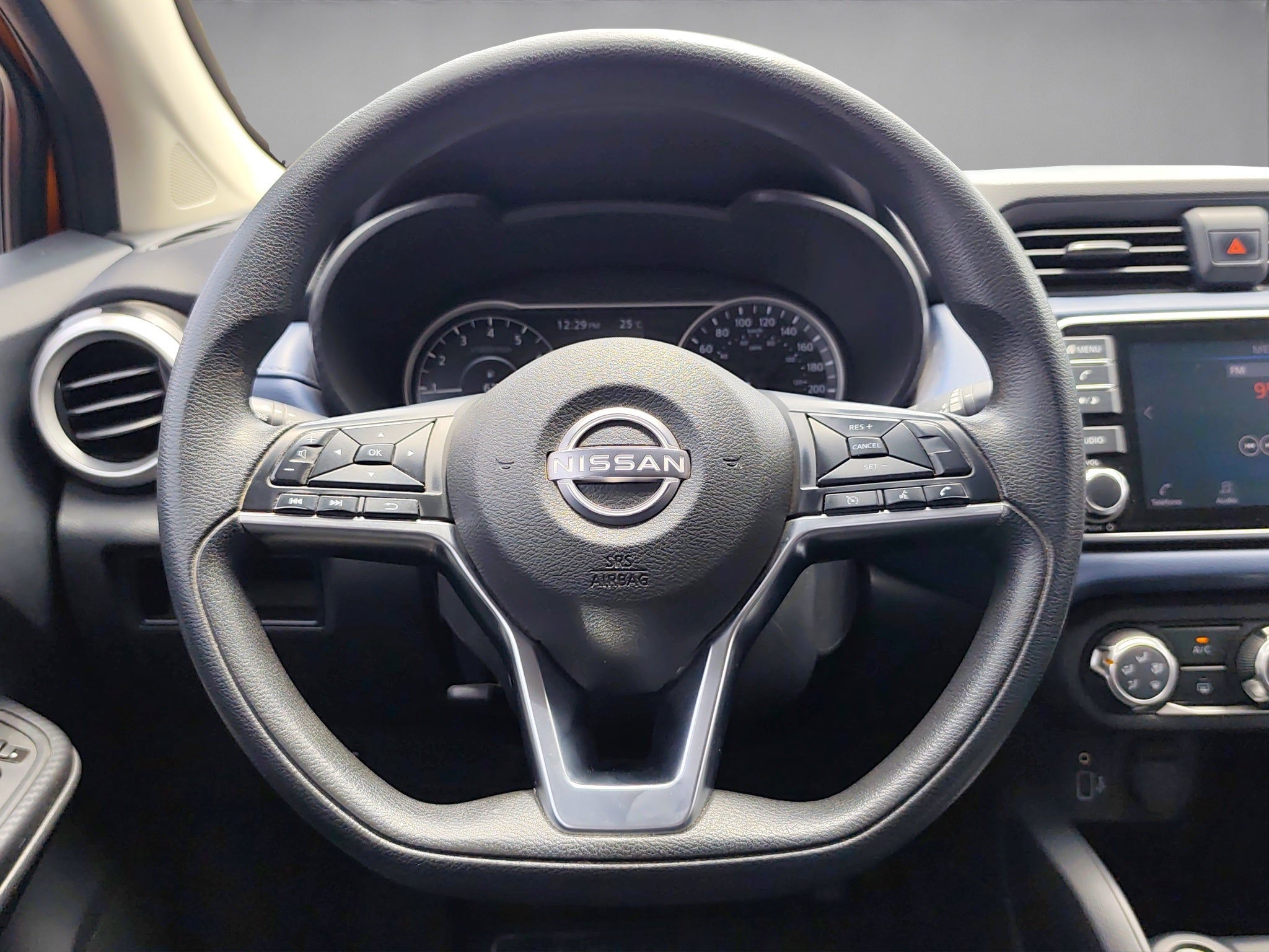 2023 Nissan VERSA 4P ADVANCE L41.6 MAN
