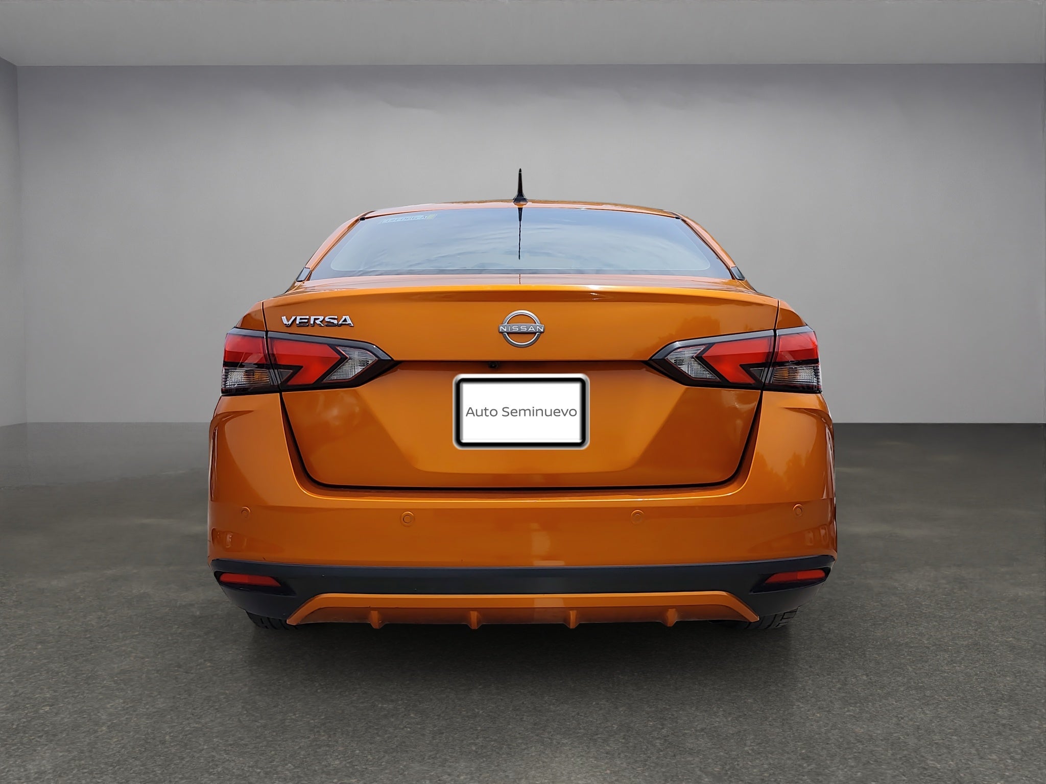 2023 Nissan VERSA 4P ADVANCE L41.6 MAN