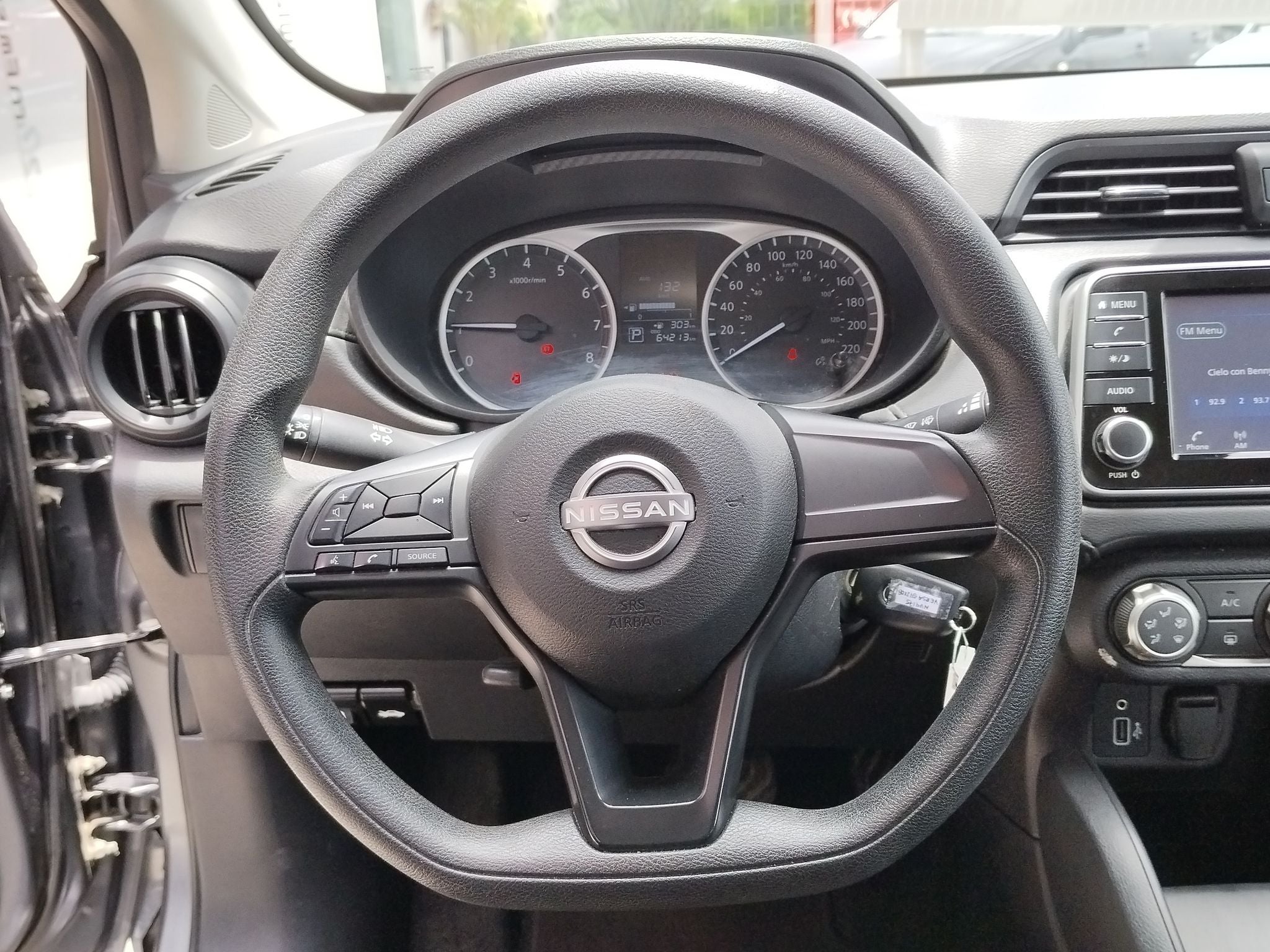 2024 Nissan VERSA 4P SENSE L41.6 AUT