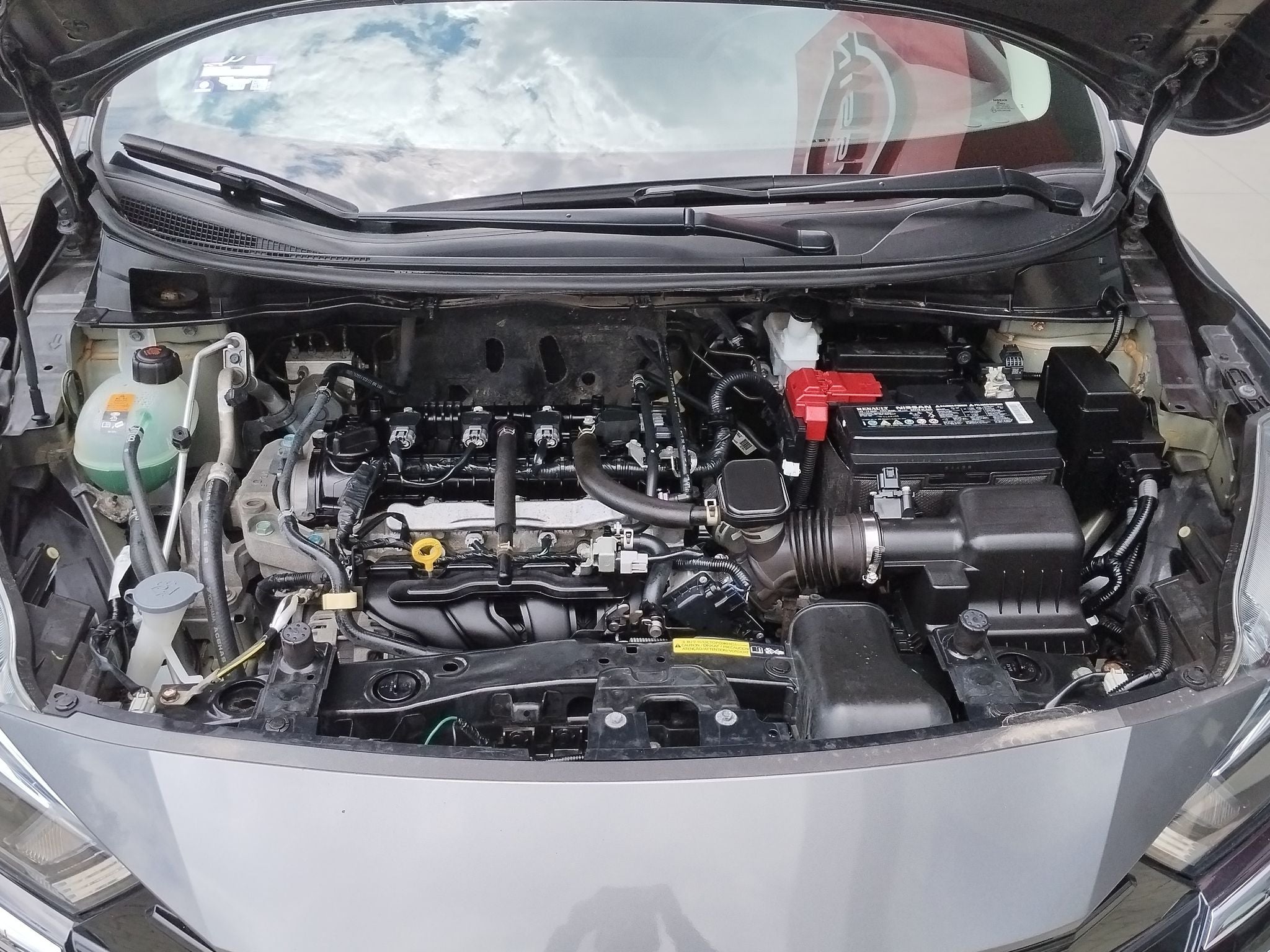 2024 Nissan VERSA 4P SENSE L41.6 AUT