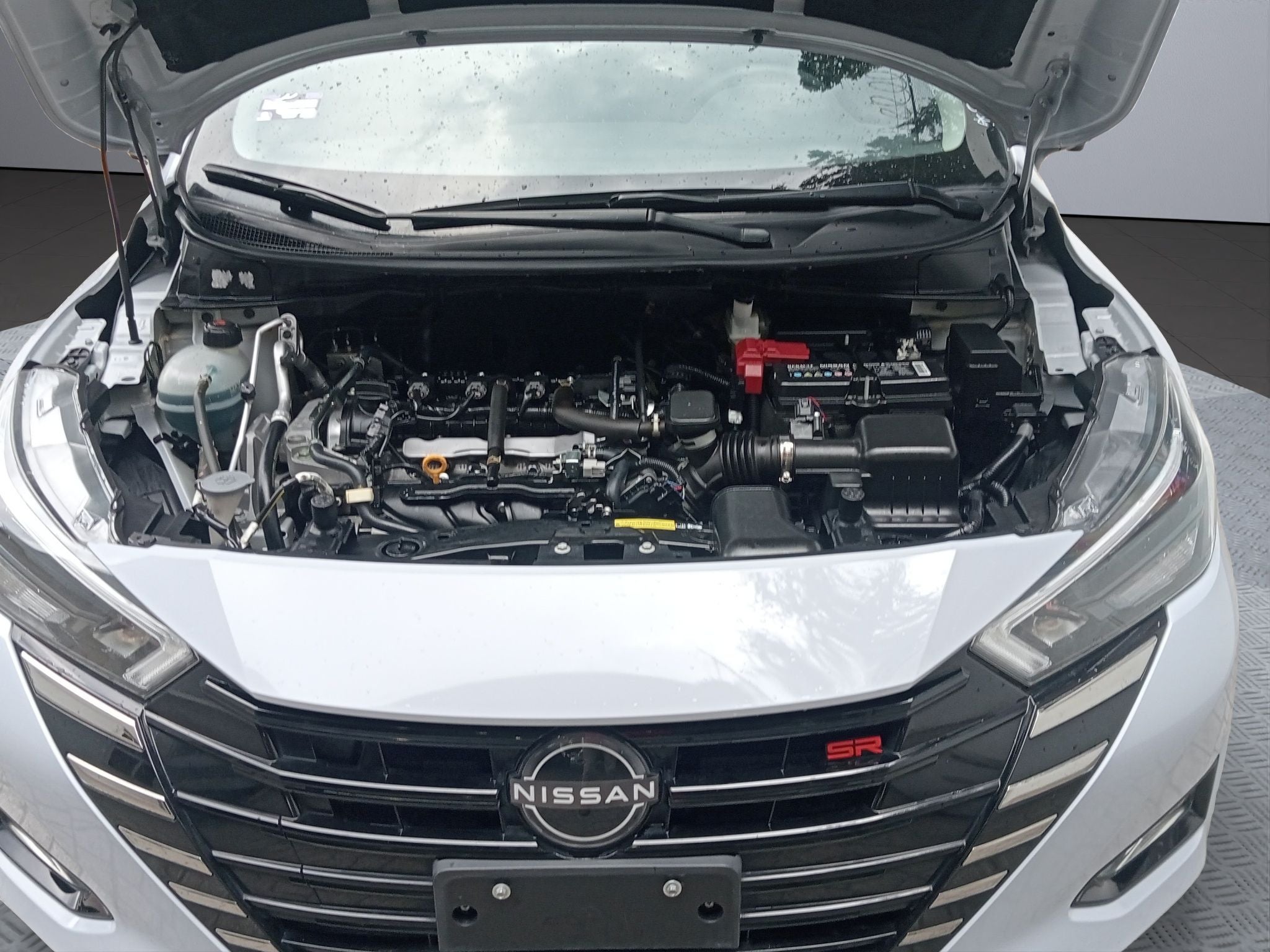 2024 Nissan Versa 1.6 SR At