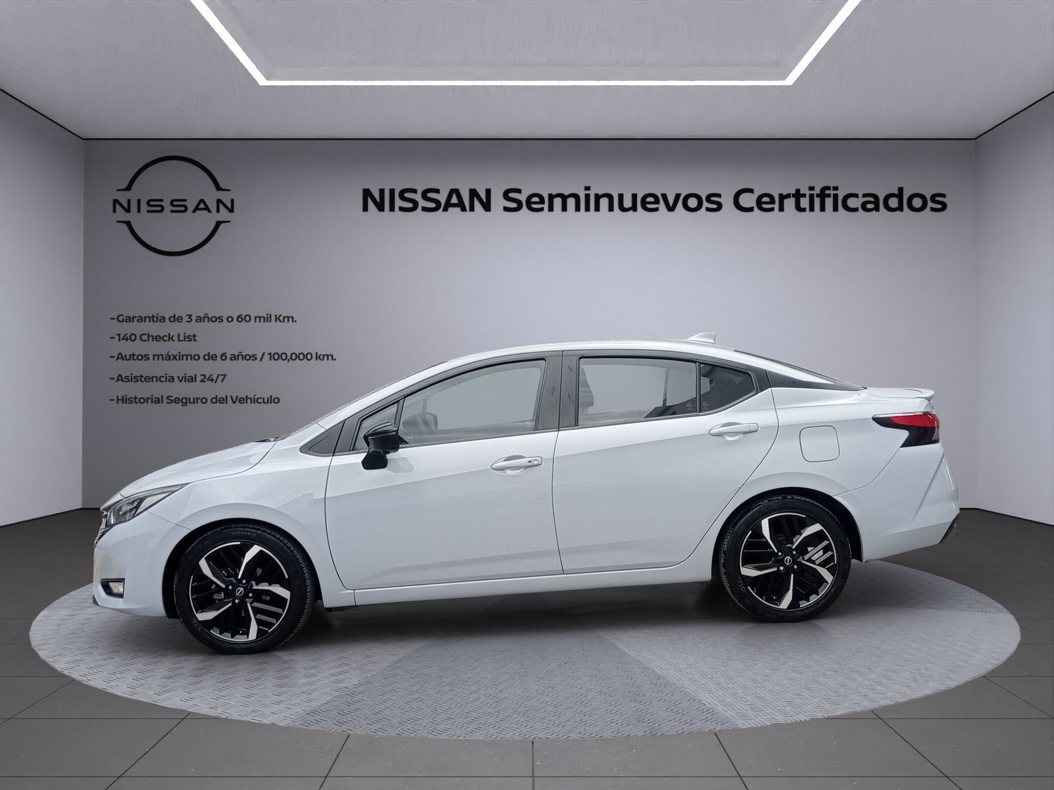 2024 Nissan Versa 1.6 SR At
