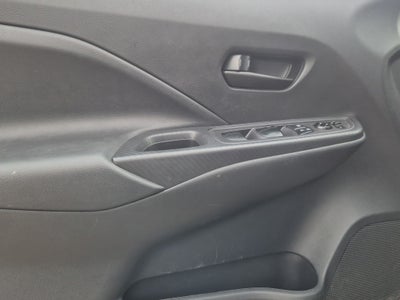 2024 Nissan VERSA 4P SENSE L41.6 AUT