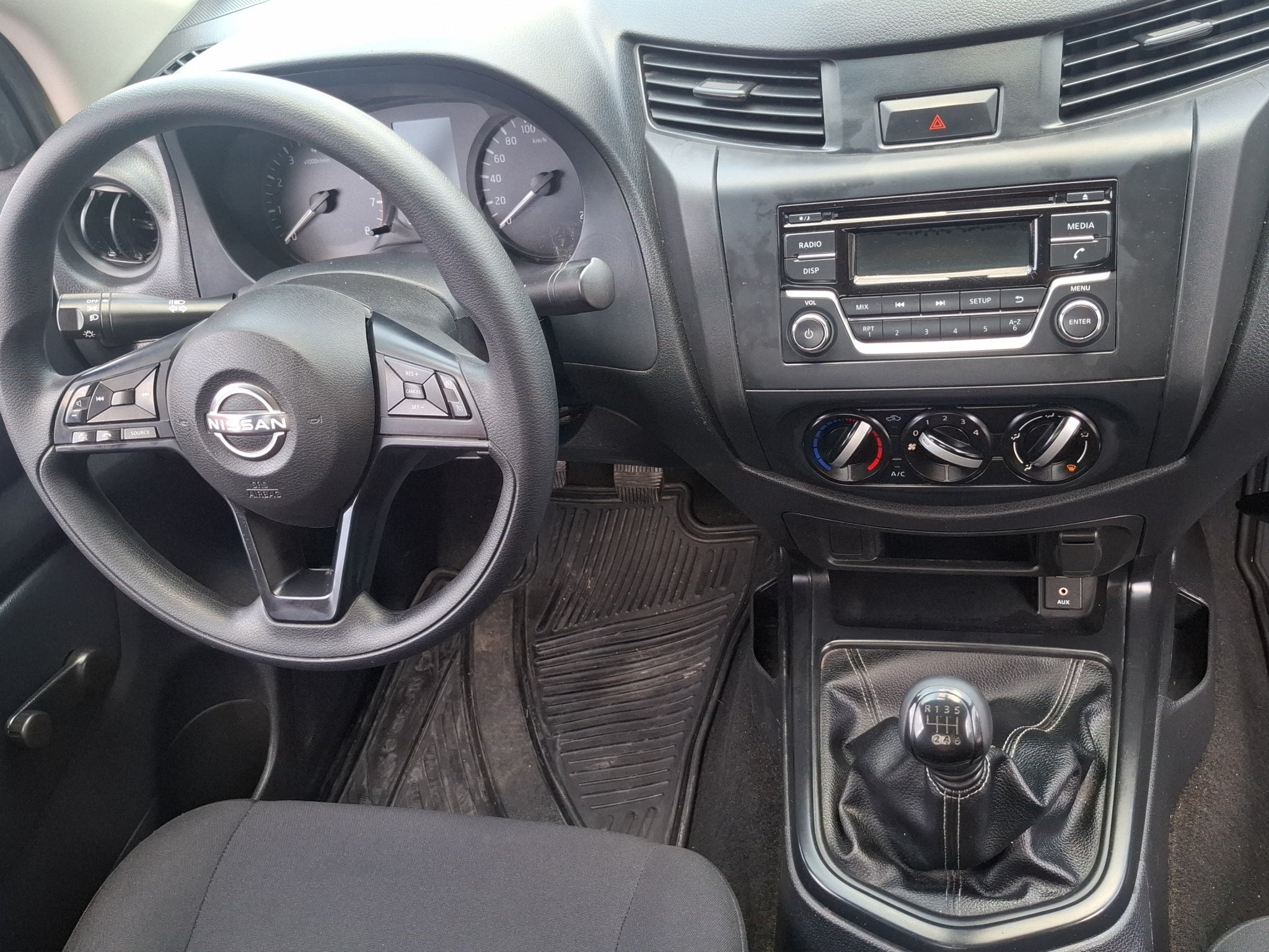2024 Nissan NP300 PICK UP 2P L42.5 MAN AA