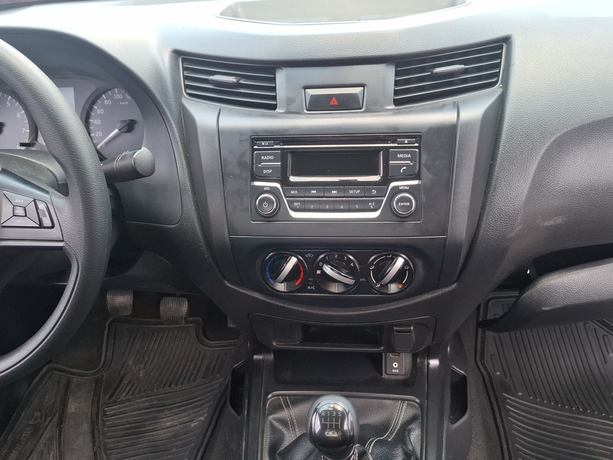 2024 Nissan NP300 PICK UP 2P L42.5 MAN AA