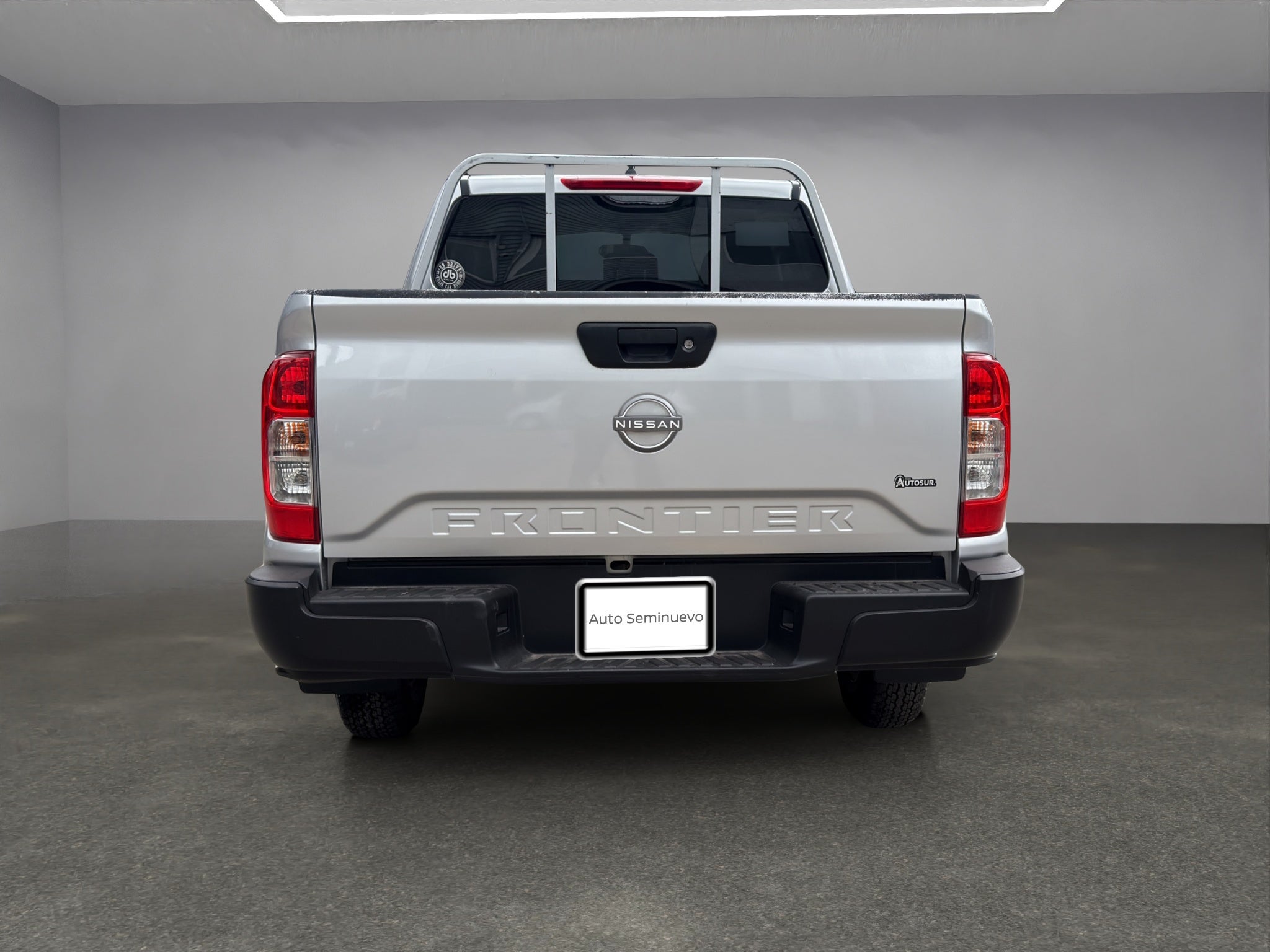2024 Nissan FRONTIER 4P SE L42.5 MAN