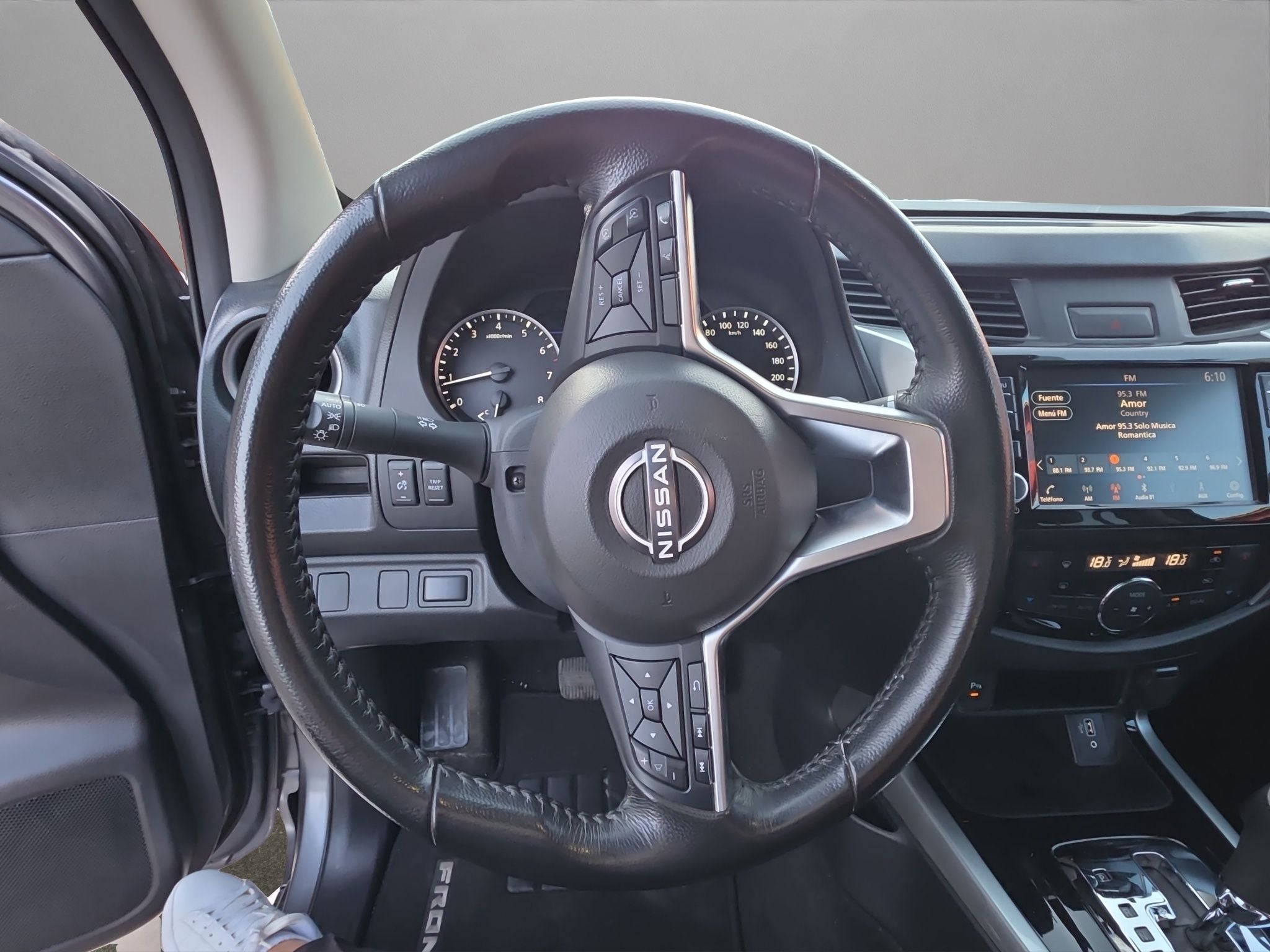 2024 Nissan Frontier 2.5 Le Platinum At