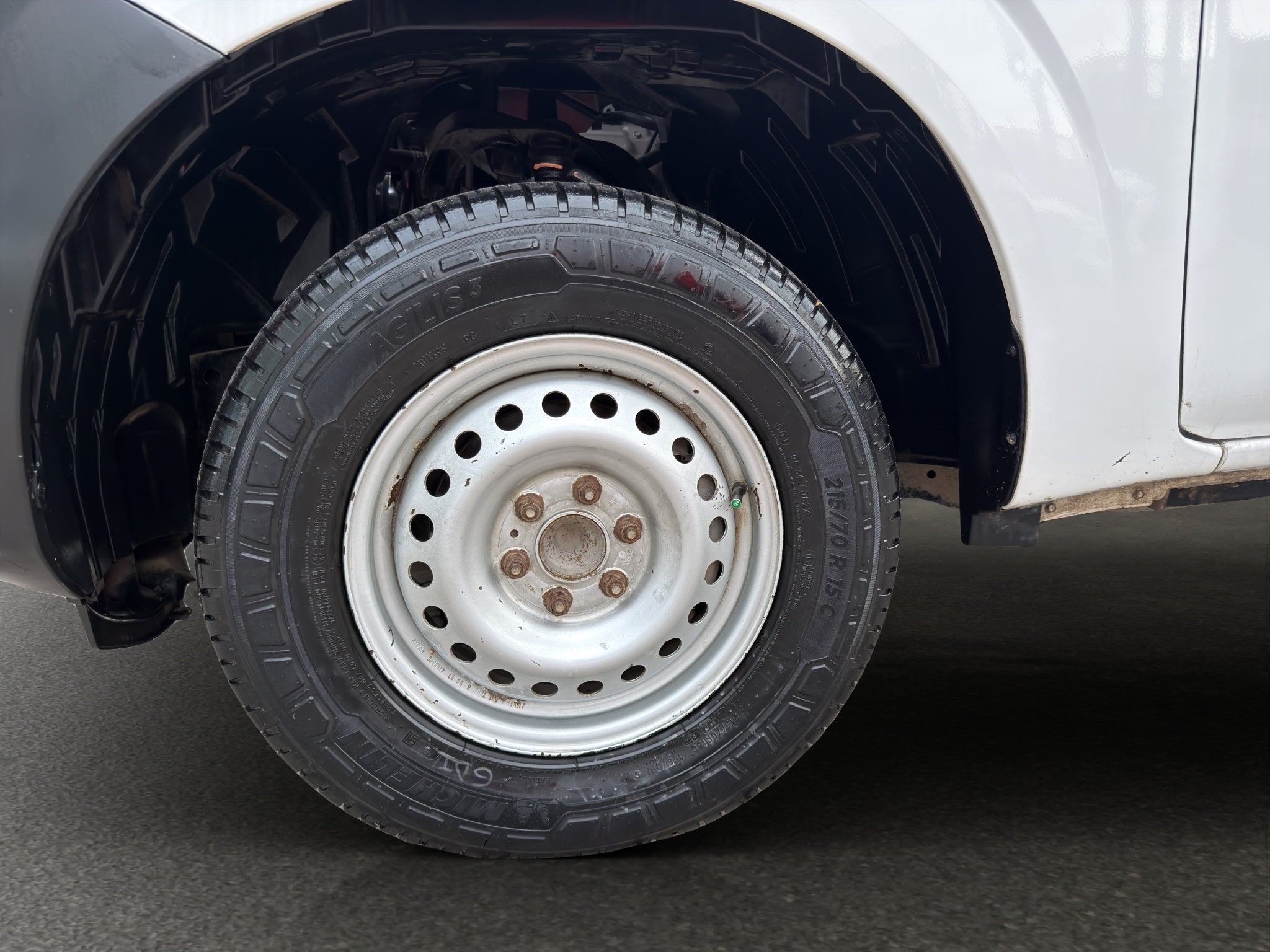2018 Nissan NP300 2 PTS ESTACAS TM6