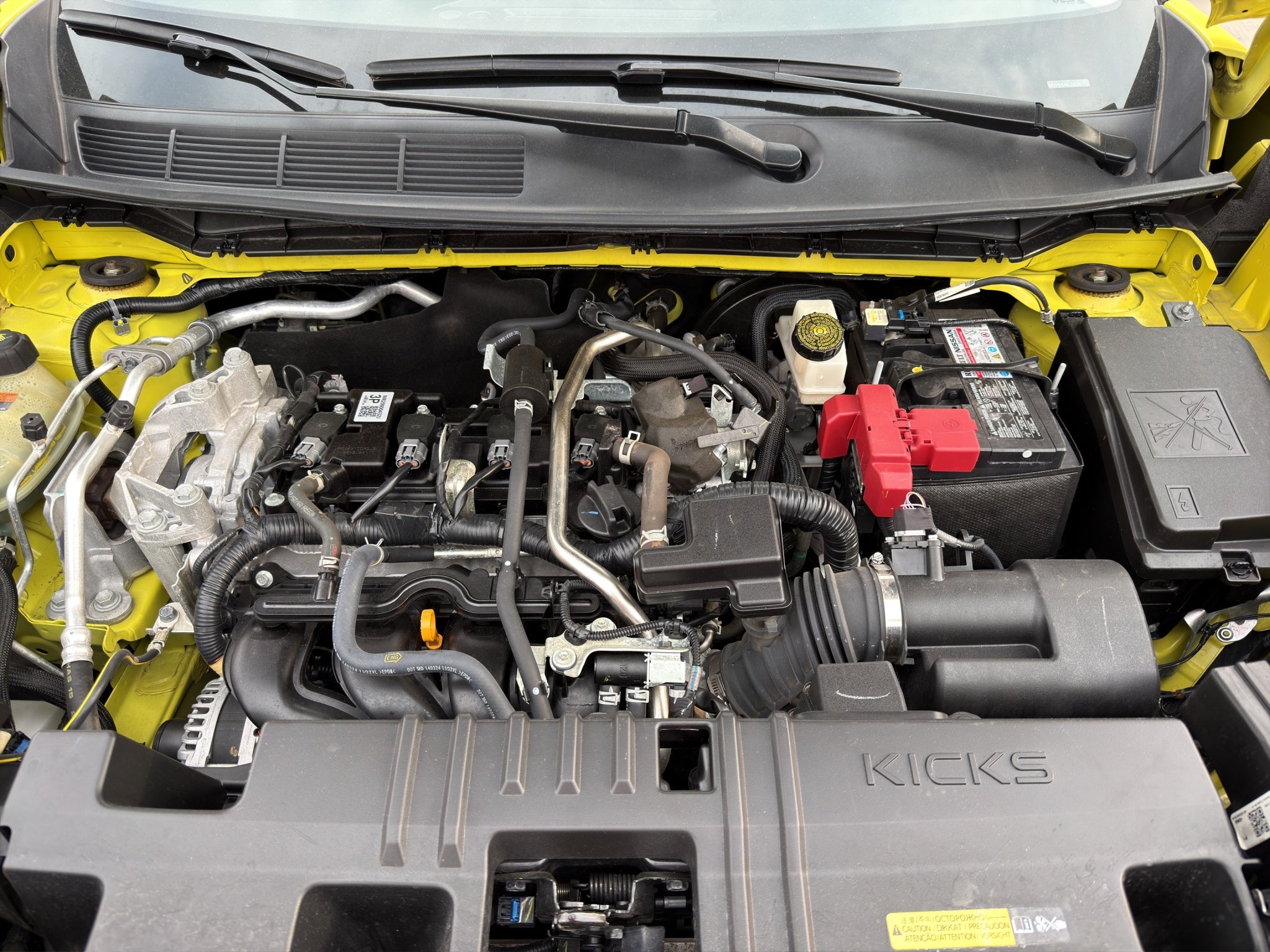 2025 Nissan KICKS 5P PLATINUM L42.0 AUT