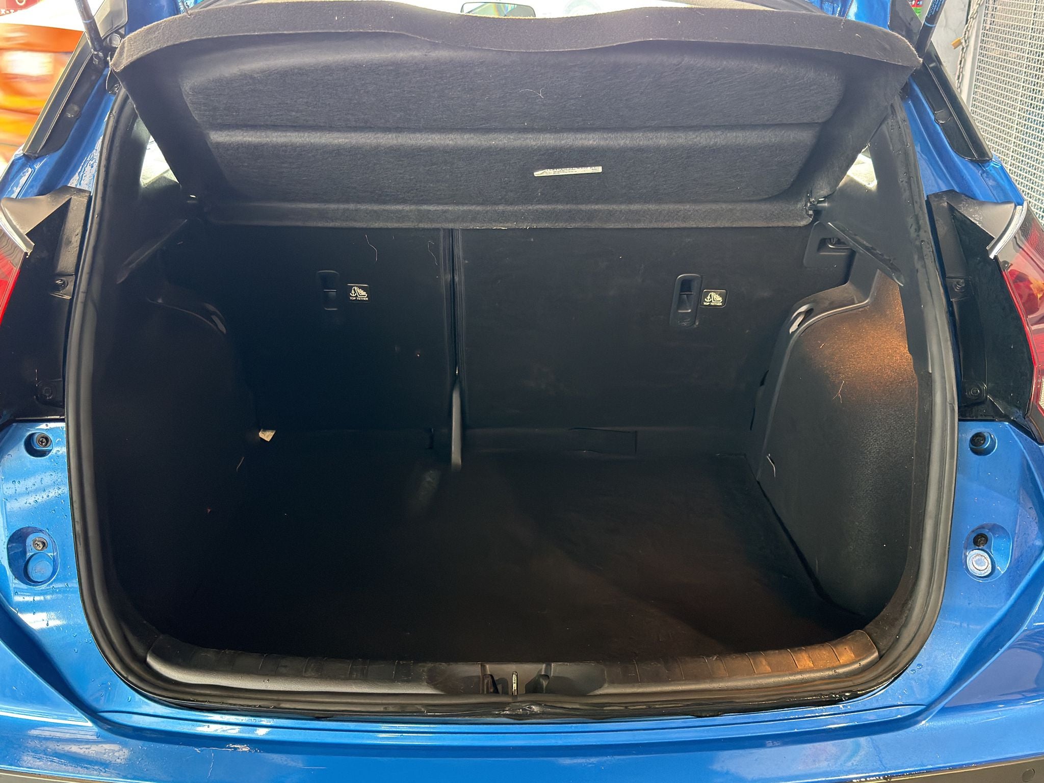 2024 Nissan KICKS PLAY ADVANCE CVT