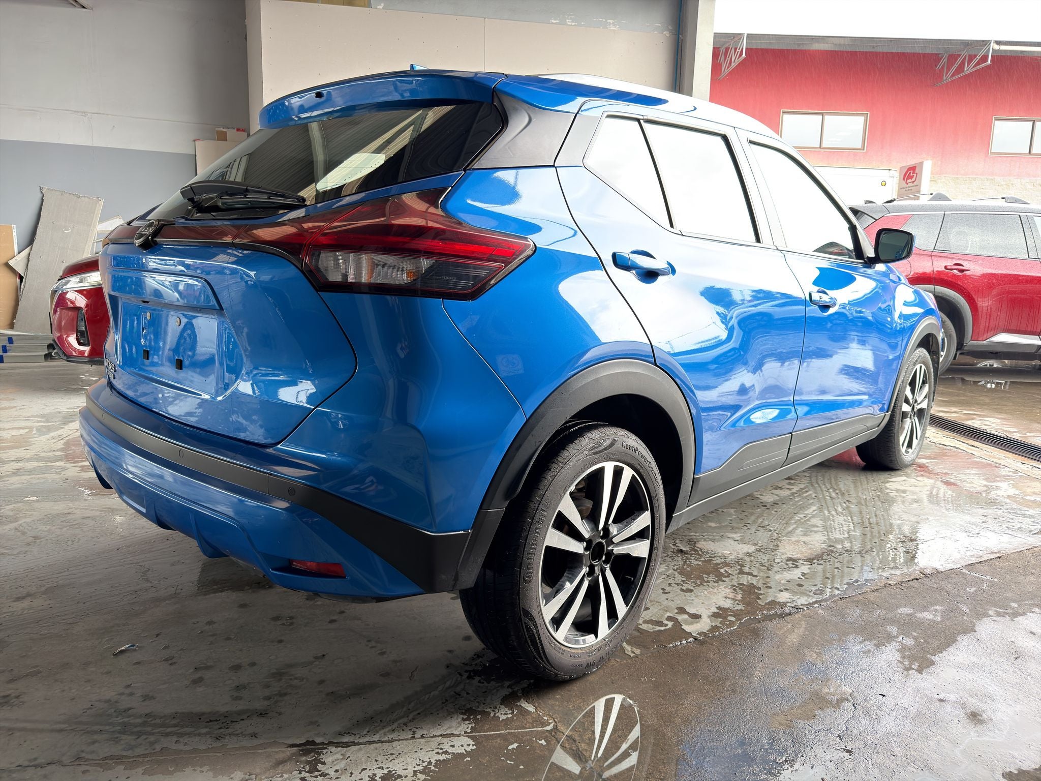 2024 Nissan KICKS PLAY ADVANCE CVT