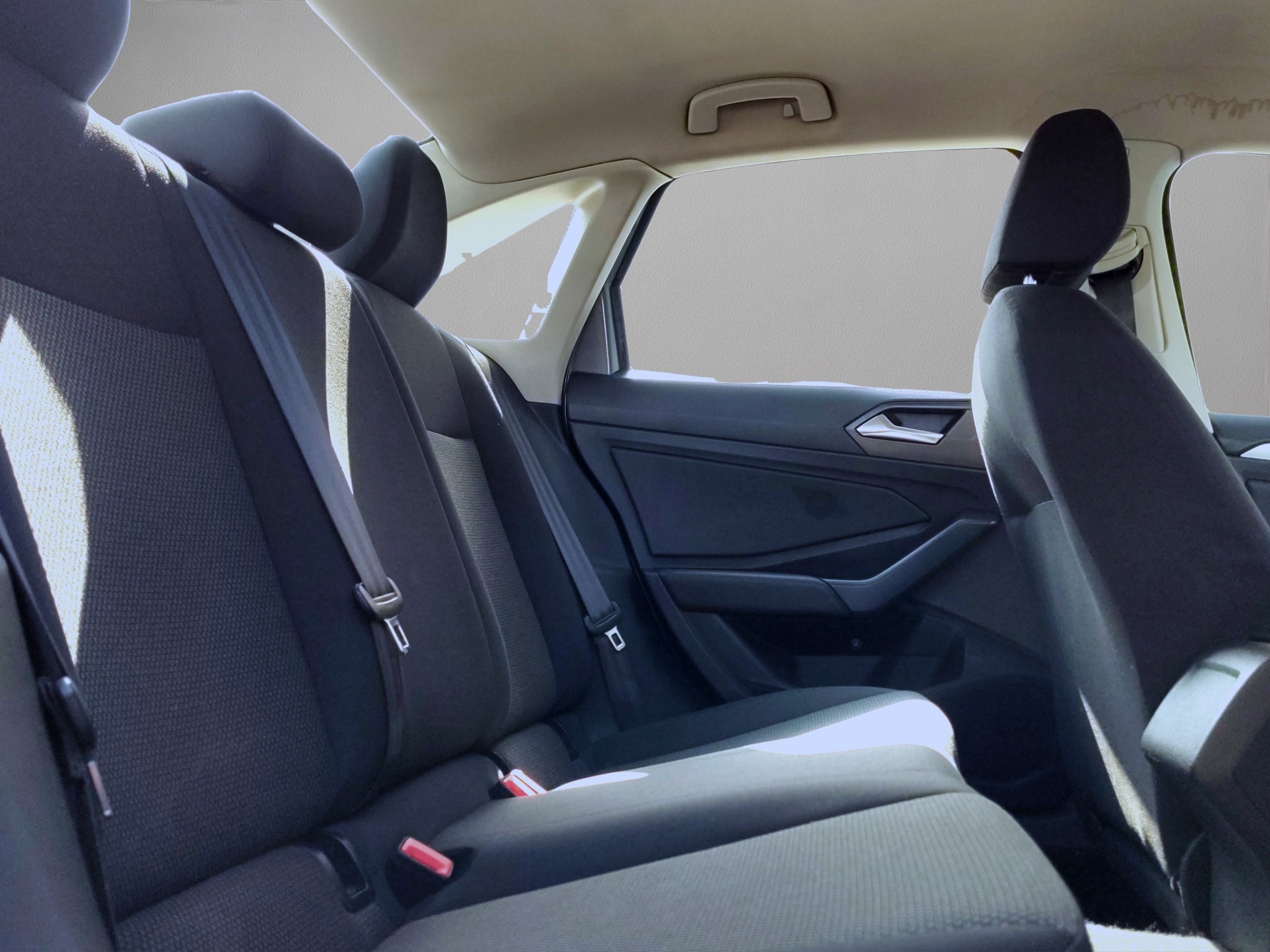 2019 Volkswagen JETTA 4 PTS TRENDLINE TA R-16