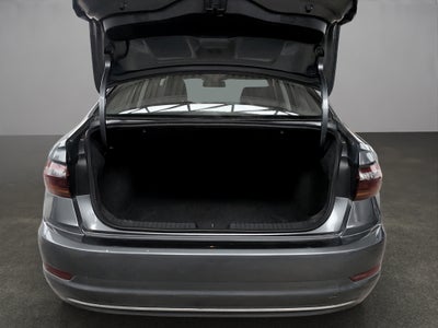 2019 Volkswagen JETTA 4 PTS TRENDLINE 14T TA R-16