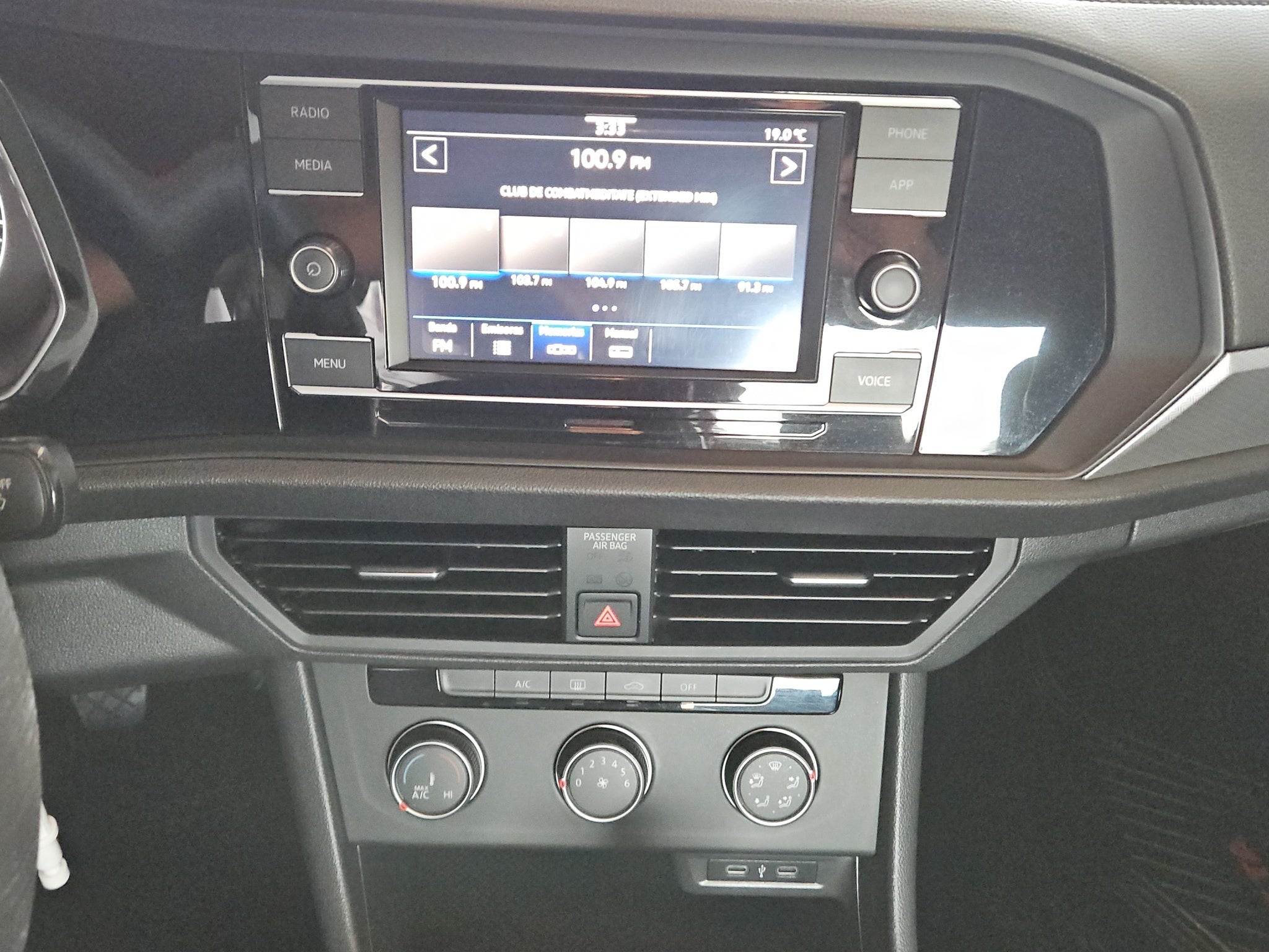 2021 Volkswagen JETTA 4 PTS TRENDLINE 14T TM5 R-16