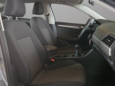 2021 Volkswagen JETTA 4 PTS TRENDLINE 14T TM5 R-16