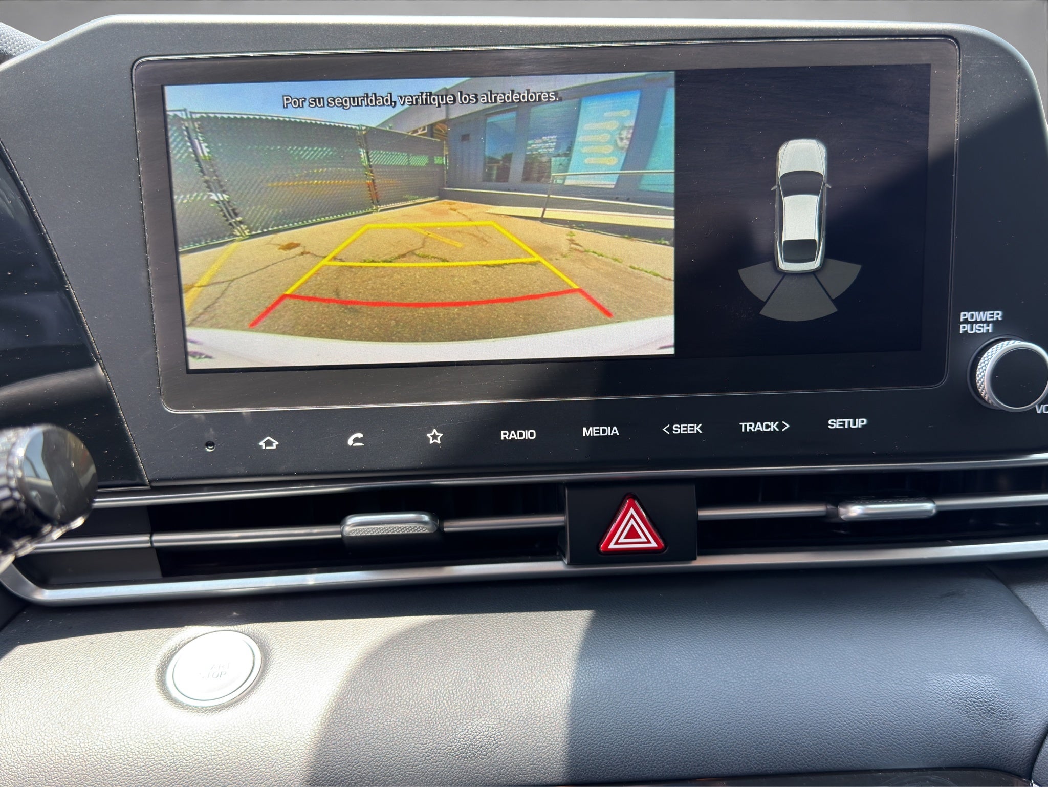 2023 Hyundai ELANTRA 4 PTS LIMITED TECH 20L TA AAC AUT PIEL QC XENON GPS RA-17