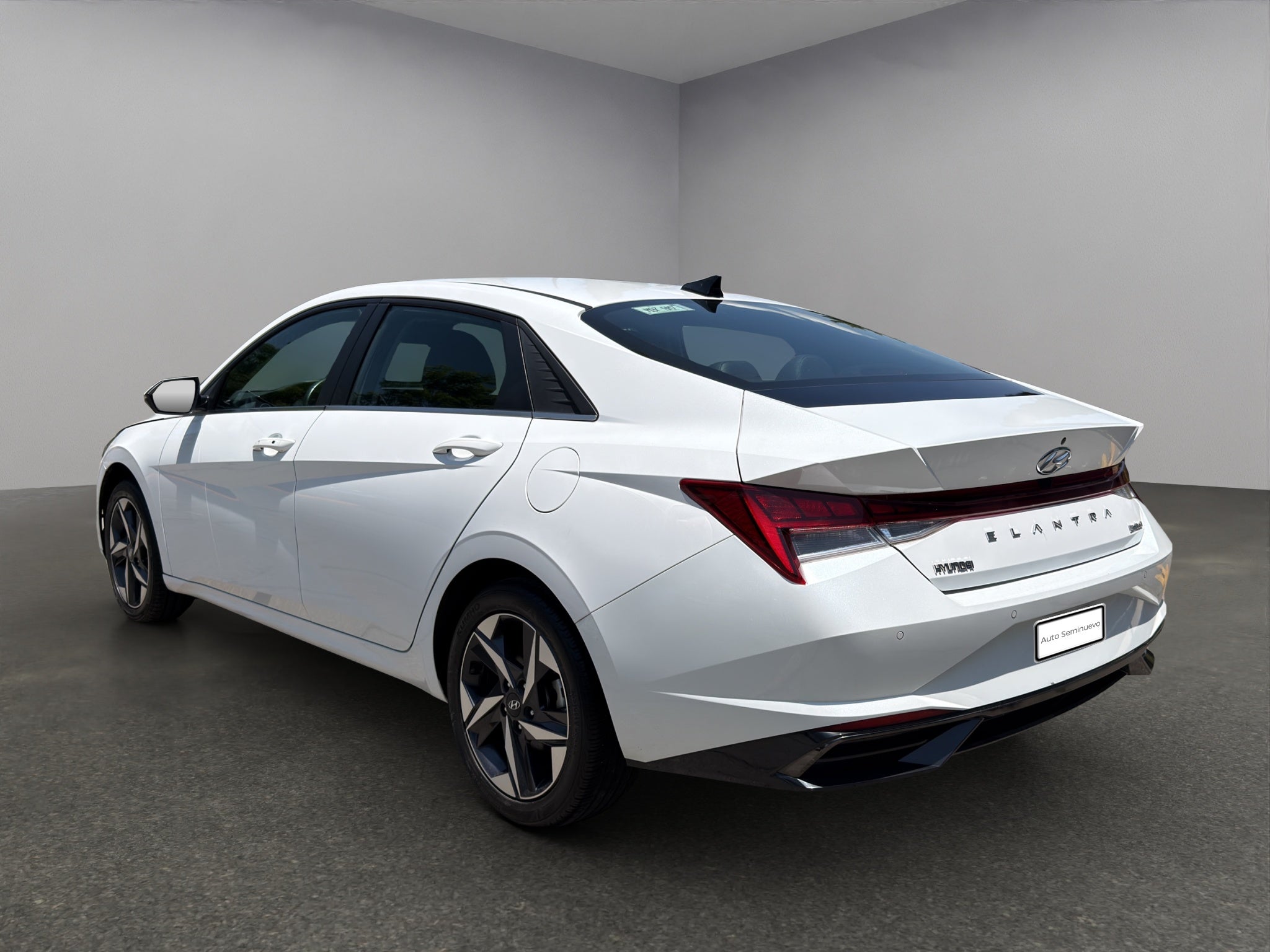 2023 Hyundai ELANTRA 4 PTS LIMITED TECH 20L TA AAC AUT PIEL QC XENON GPS RA-17