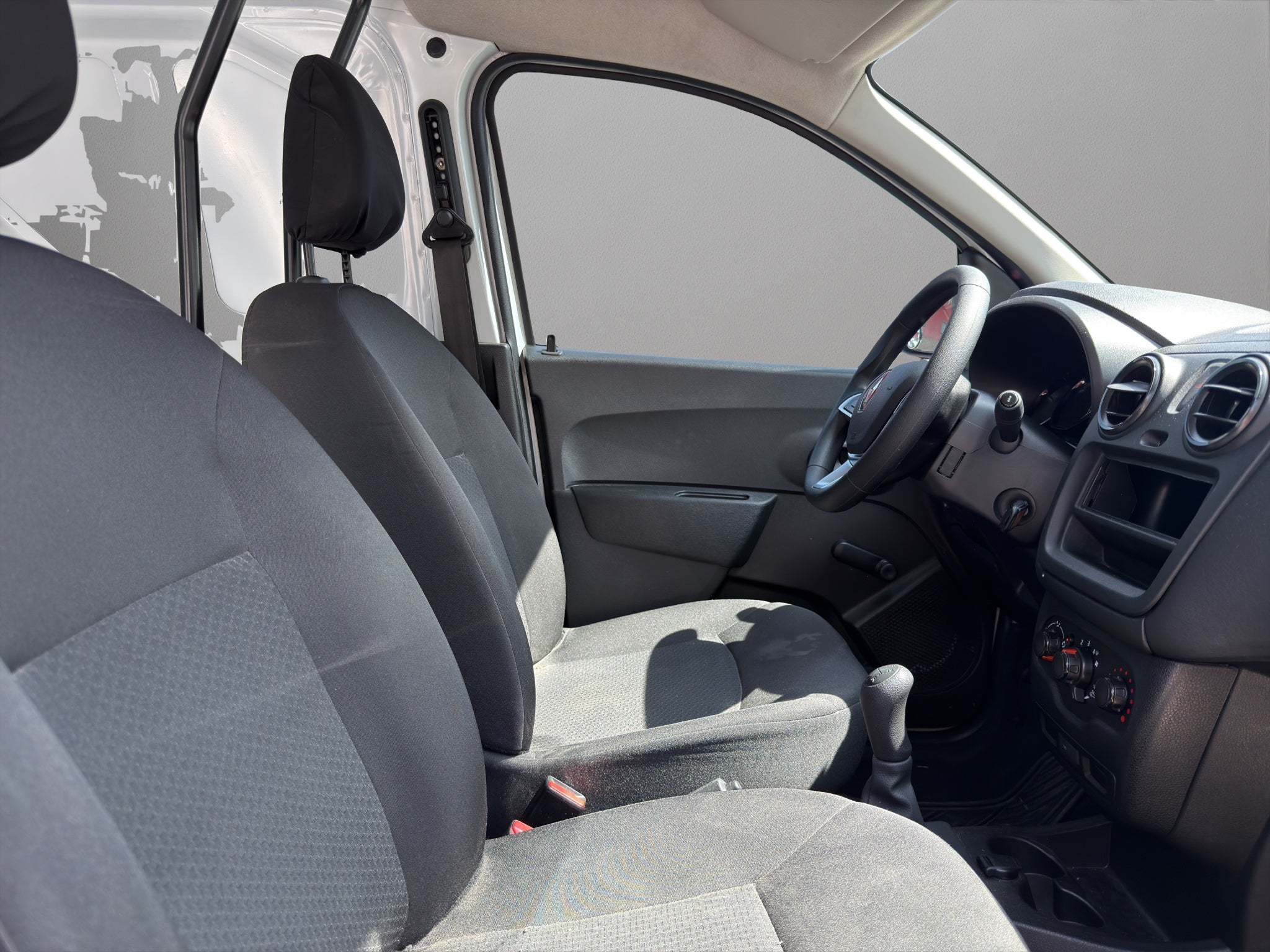 2025 RENAULT KANGOO 5P INTENSE L41.6 MAN