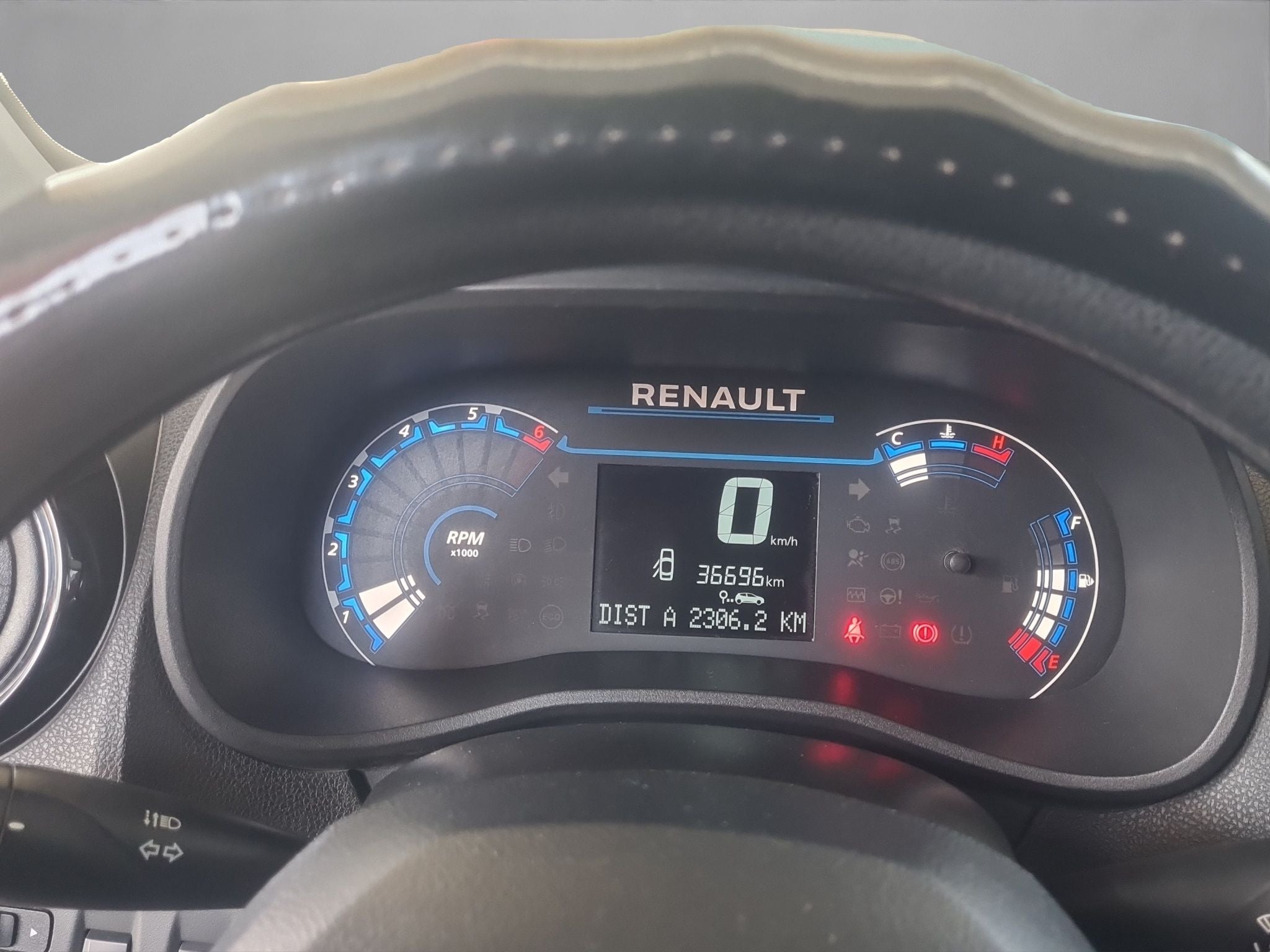 2024 Renault Kwid 1.0 Bitono Mt