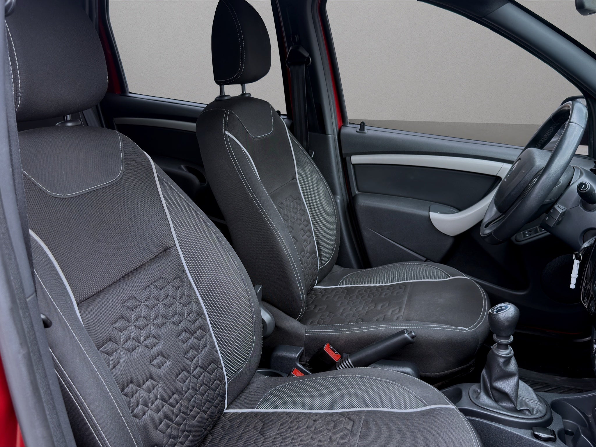2022 RENAULT OROCH 4 PTS OUTSIDER TM6 VE GPS FNIEBLA CANTONERAS RA-16