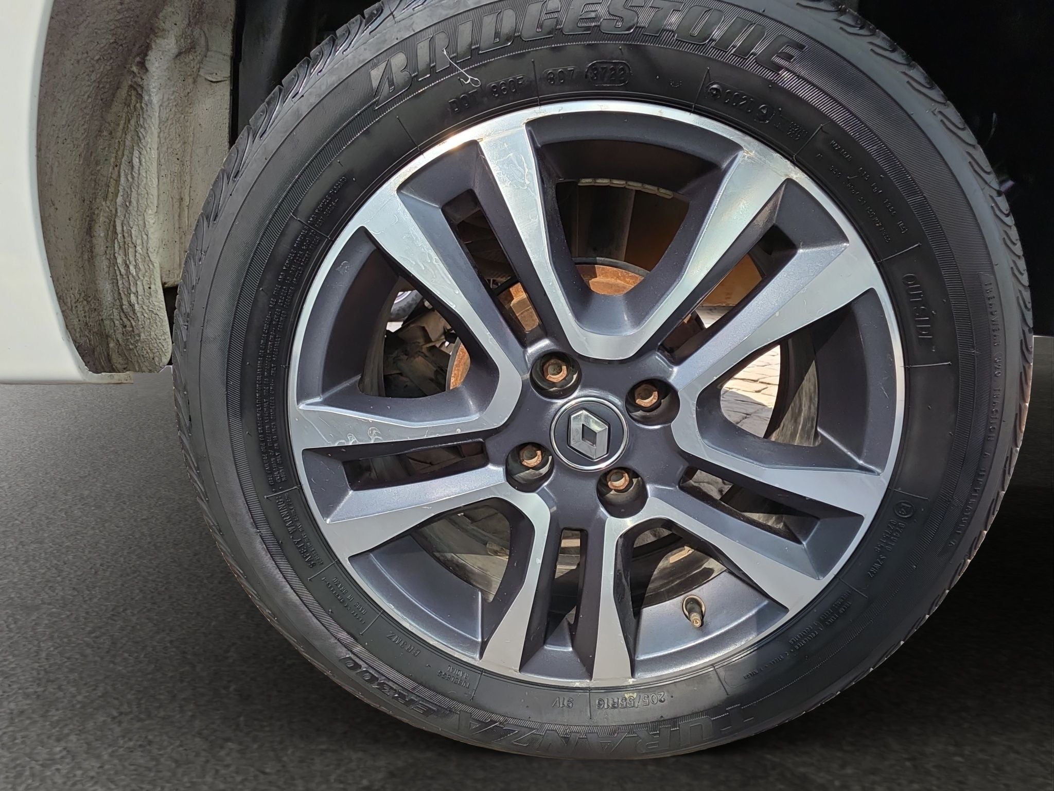 2024 Renault Logan 1.6 Intens At