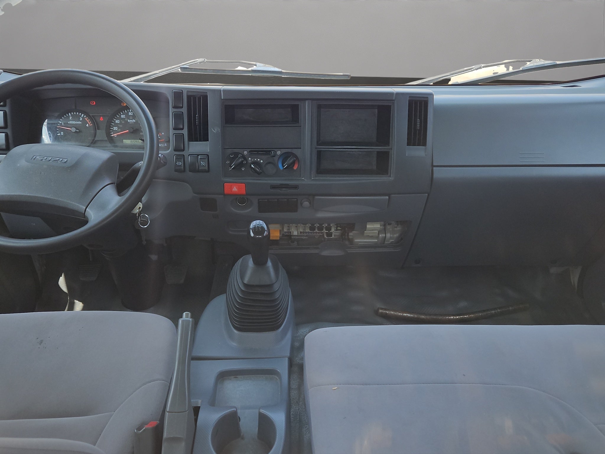 2021 ISUZU ELF 400 2 PTS F CORTA TM6 RD DEE 276 M