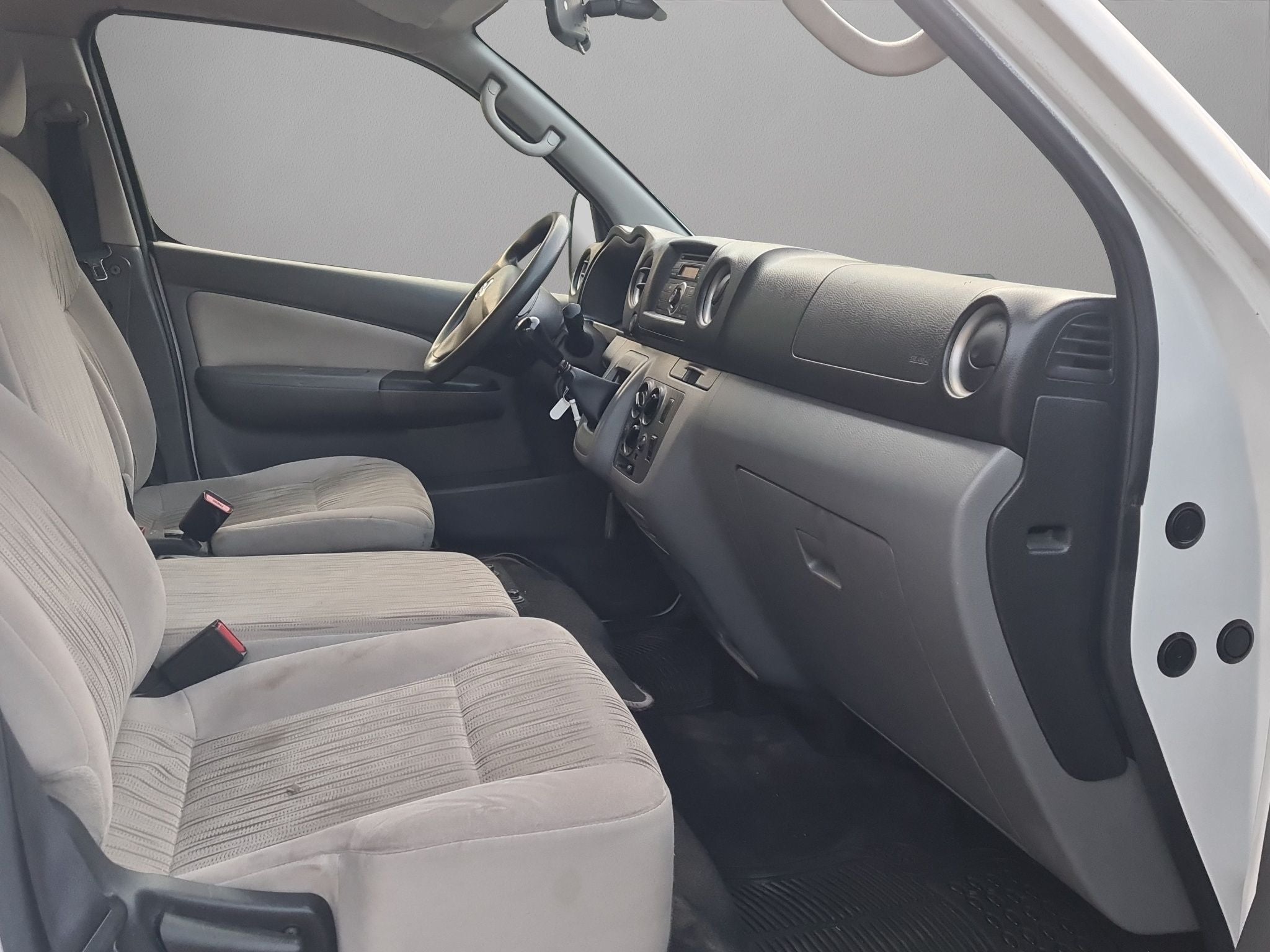 2020 Nissan Urvan 2.5 15 Pas Amplia Aa Mt