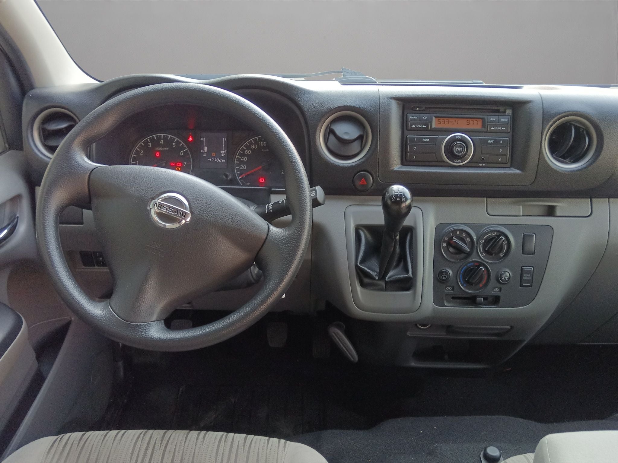 2020 Nissan Urvan 2.5 15 Pas Amplia Aa Mt