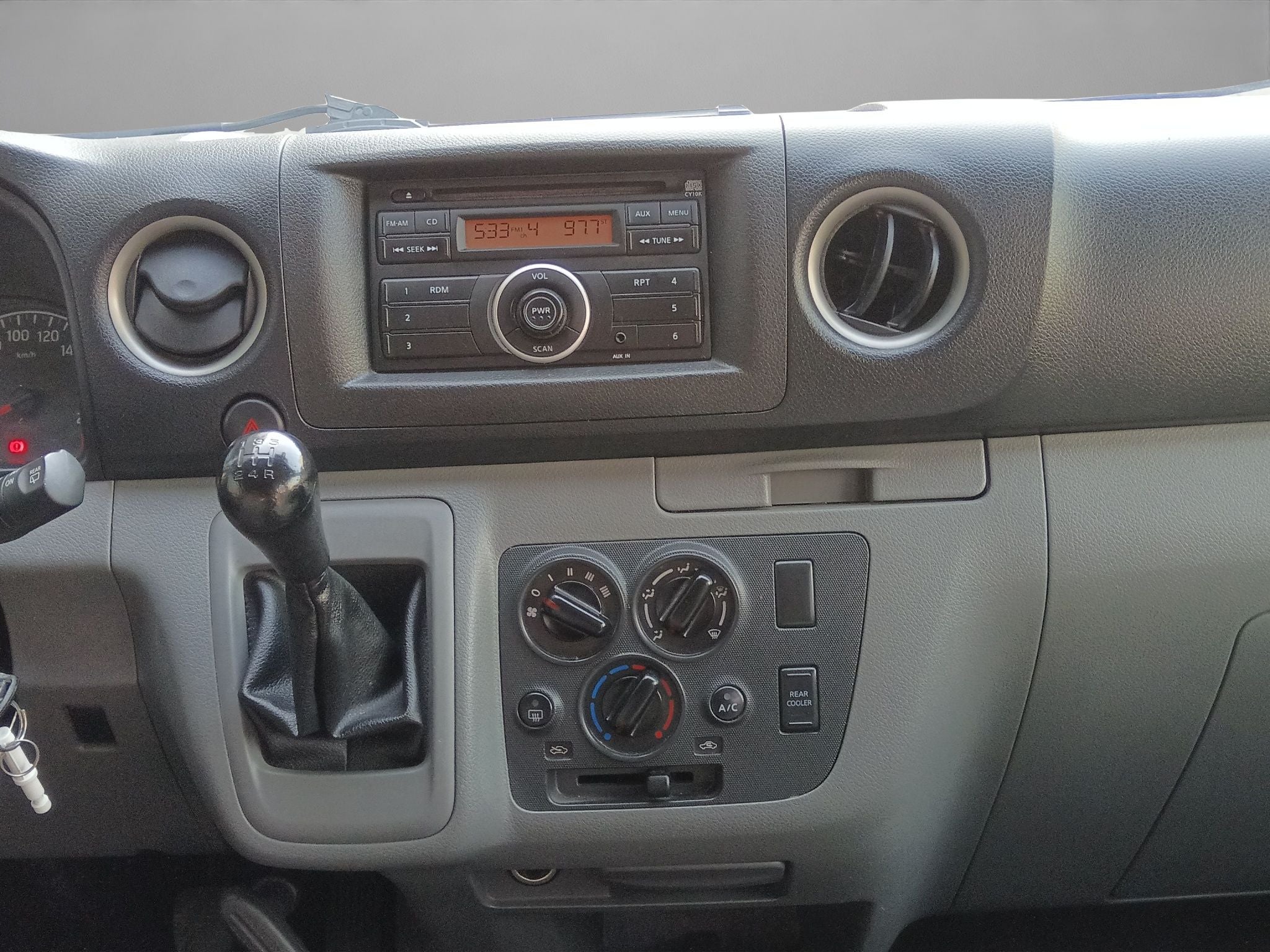 2020 Nissan Urvan 2.5 15 Pas Amplia Aa Mt