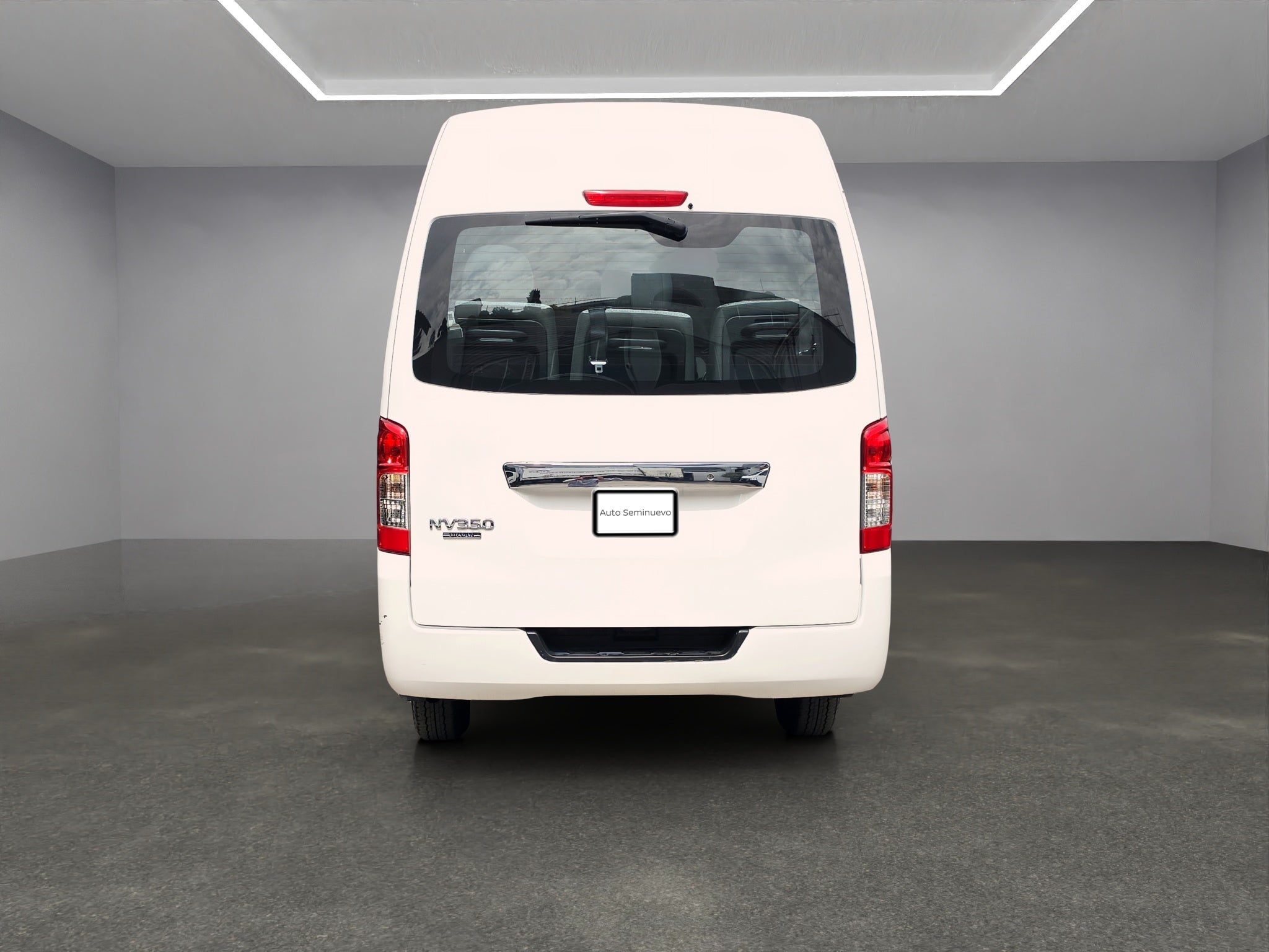 2022 Nissan URVAN 4 PTS TM5 AAC VE 12 PAS