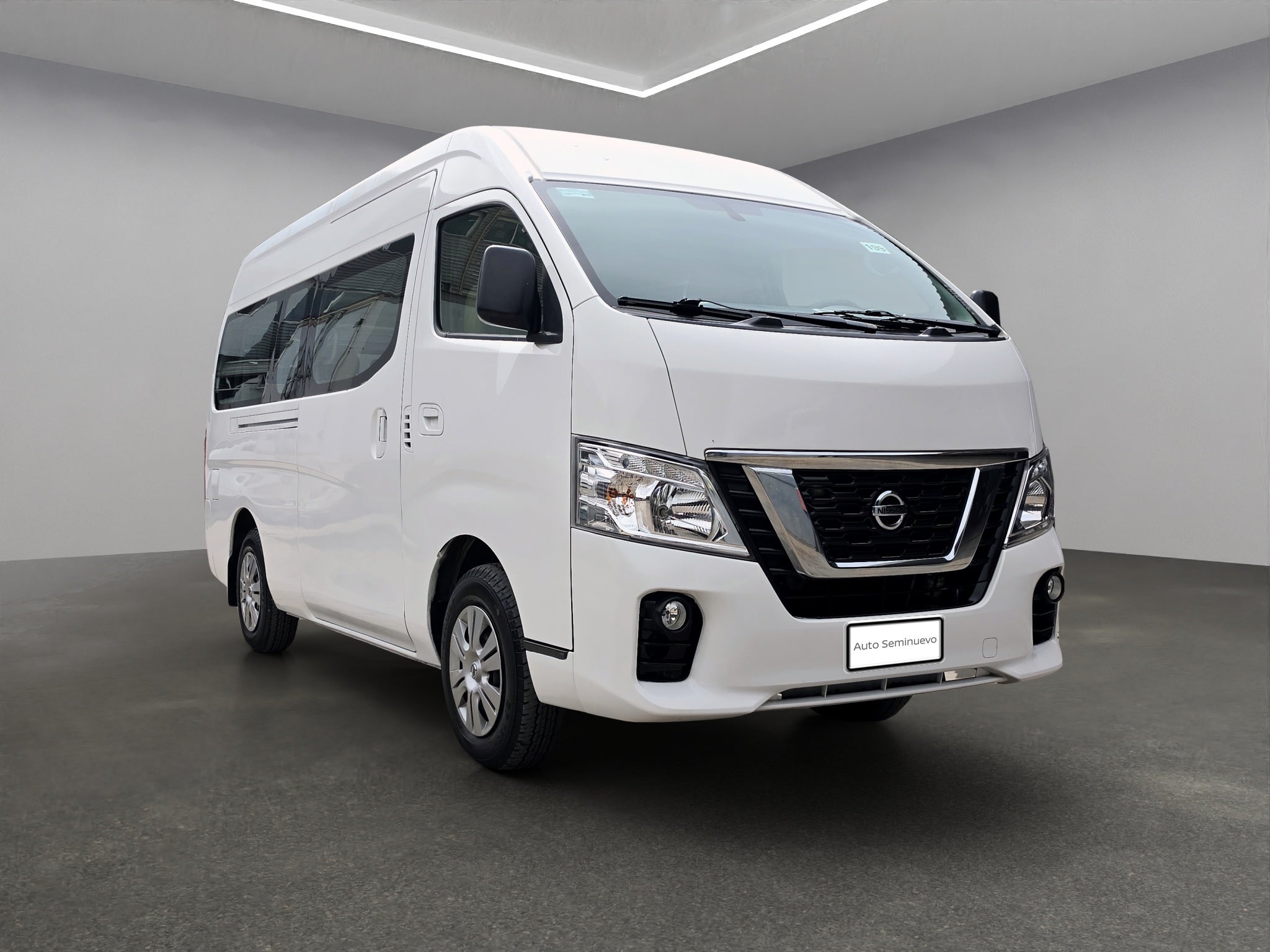 2022 Nissan URVAN 4 PTS TM5 AAC VE 12 PAS