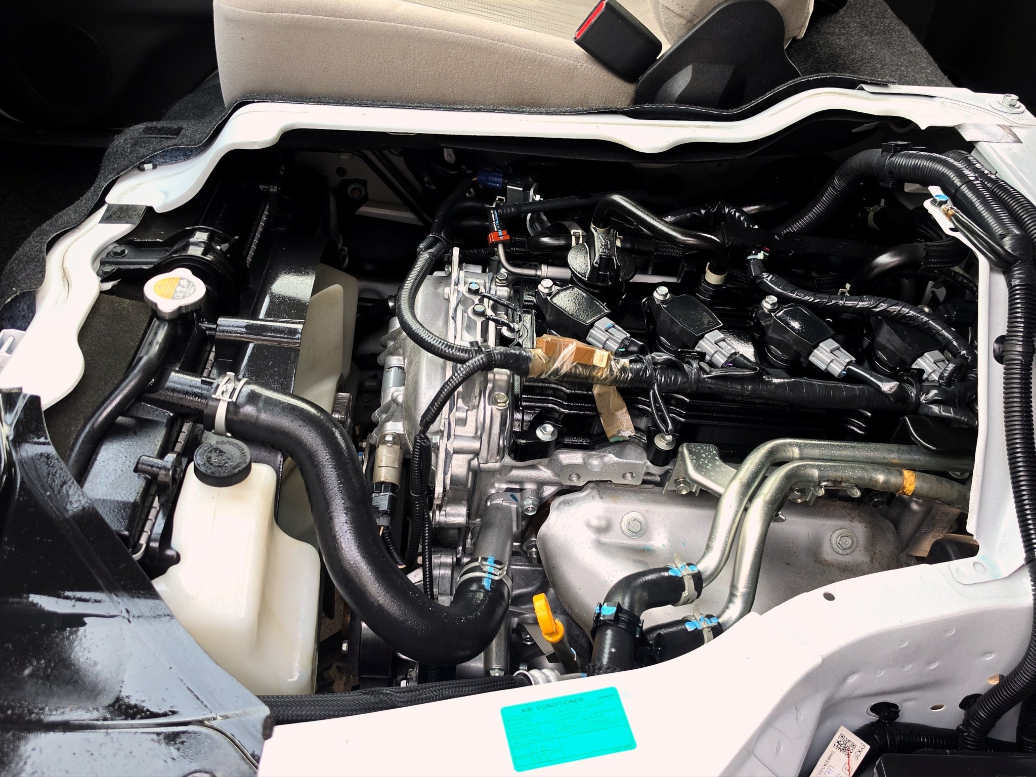 2022 Nissan URVAN 4 PTS TM5 AAC VE 12 PAS