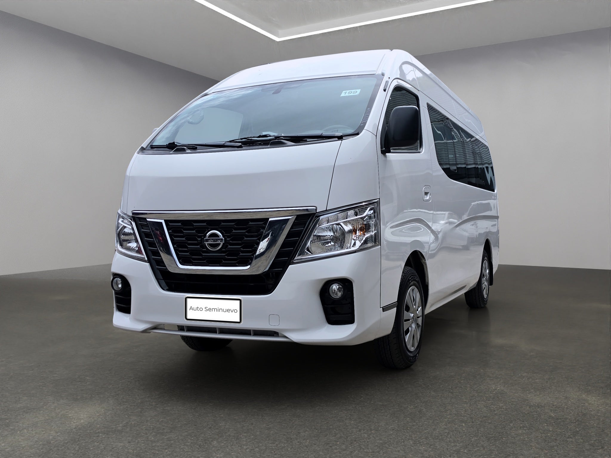 2022 Nissan URVAN 4 PTS TM5 AAC VE 12 PAS