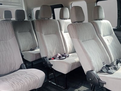 2022 Nissan Urvan 2.5 15 Pas Amplia Aa Mt