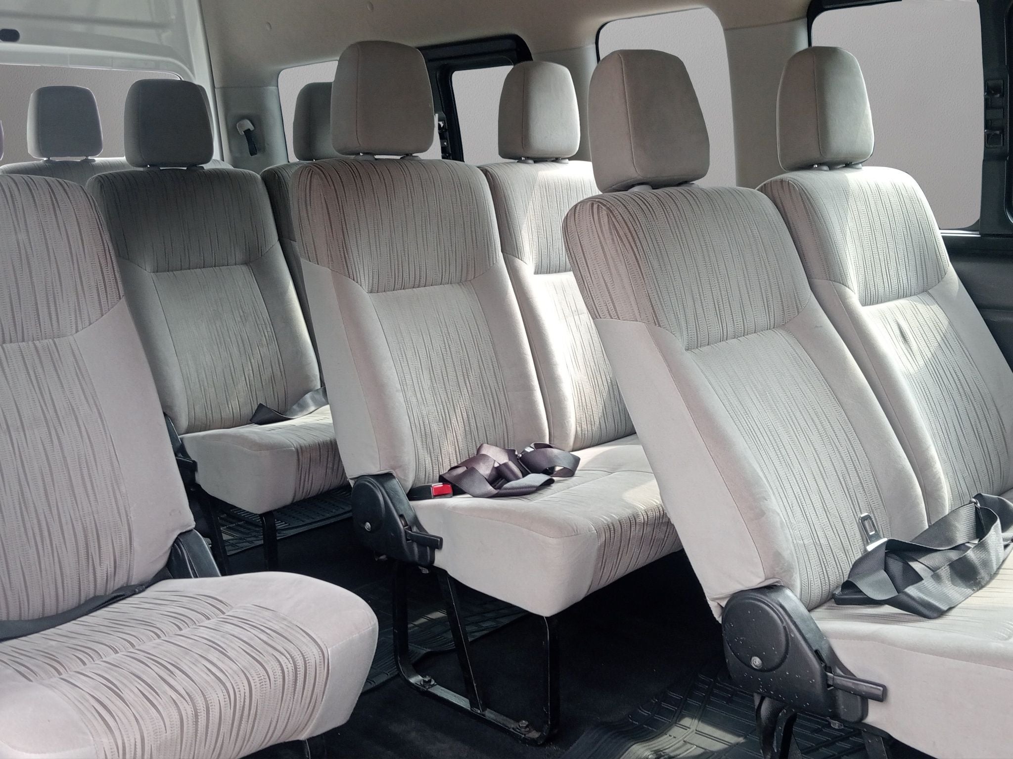 2022 Nissan Urvan 2.5 15 Pas Amplia Aa Mt