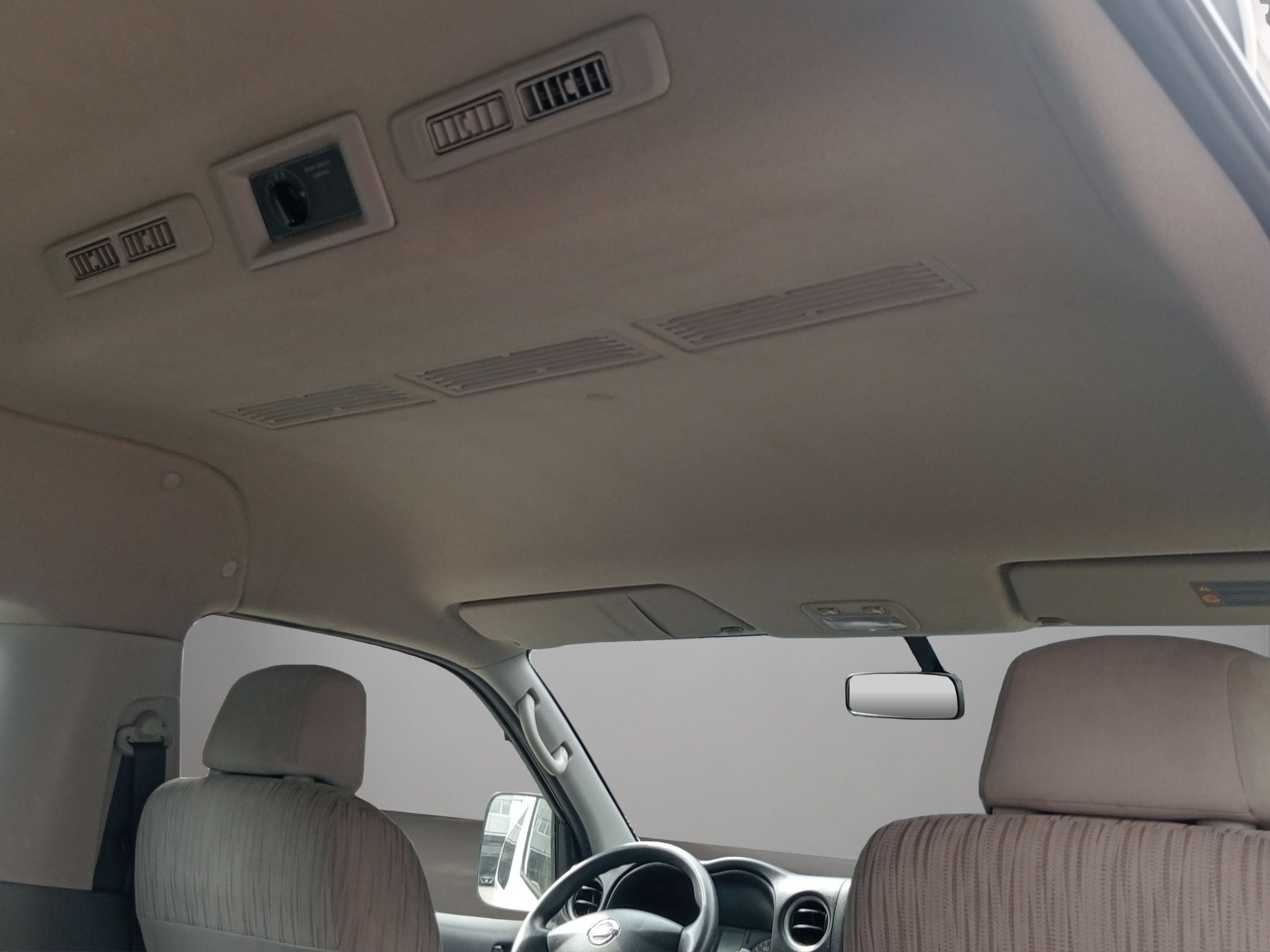 2022 Nissan Urvan 2.5 15 Pas Amplia Aa Mt