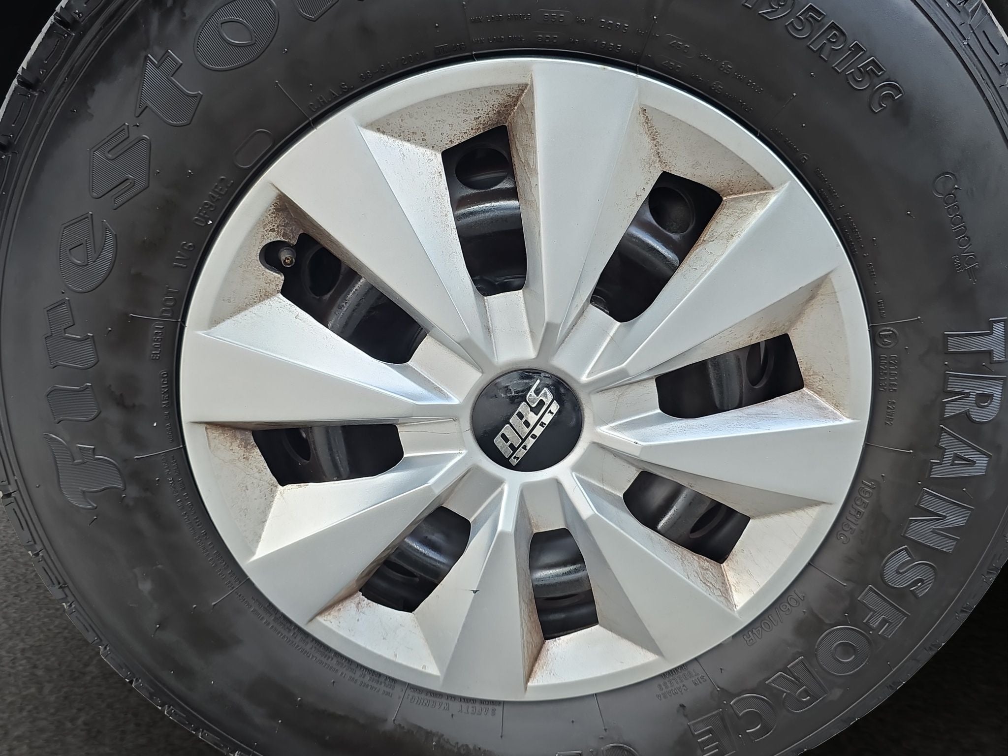 2022 Nissan Urvan 2.5 15 Pas Amplia Aa Mt