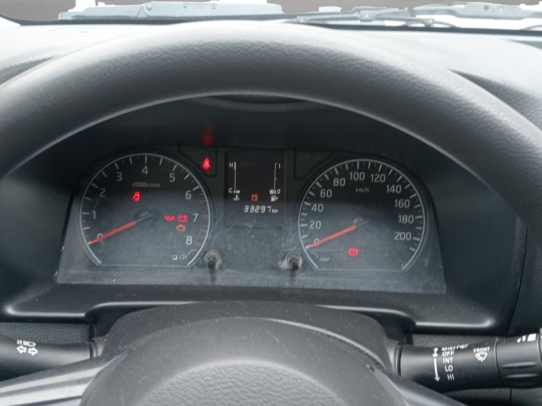 2023 Nissan Urvan 2.5 14 Pasajeros Amplia AA Mt