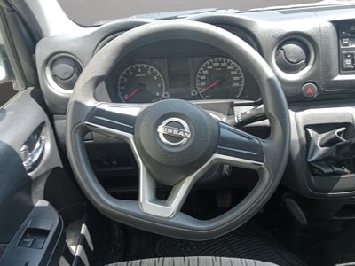 2023 Nissan Urvan 2.5 14 Pasajeros Amplia AA Mt